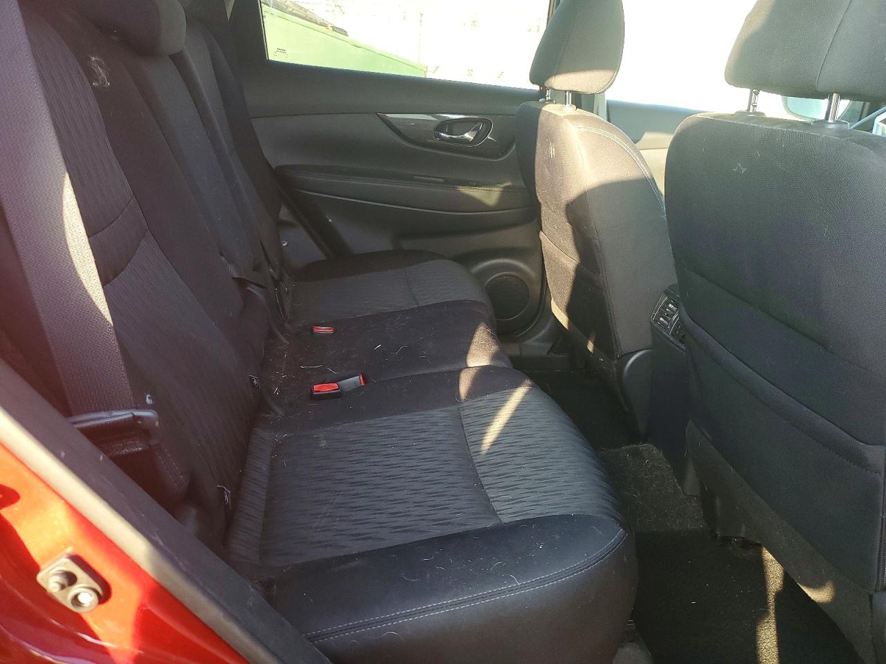 2018 Nissan Rogue Sv Maroon vin: 5N1AT2MV0JC740608