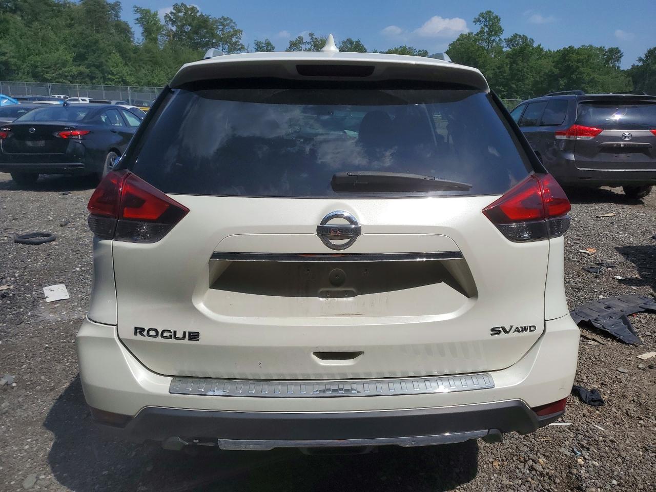 2018 Nissan Rogue Sv White vin: 5N1AT2MV0JC819289