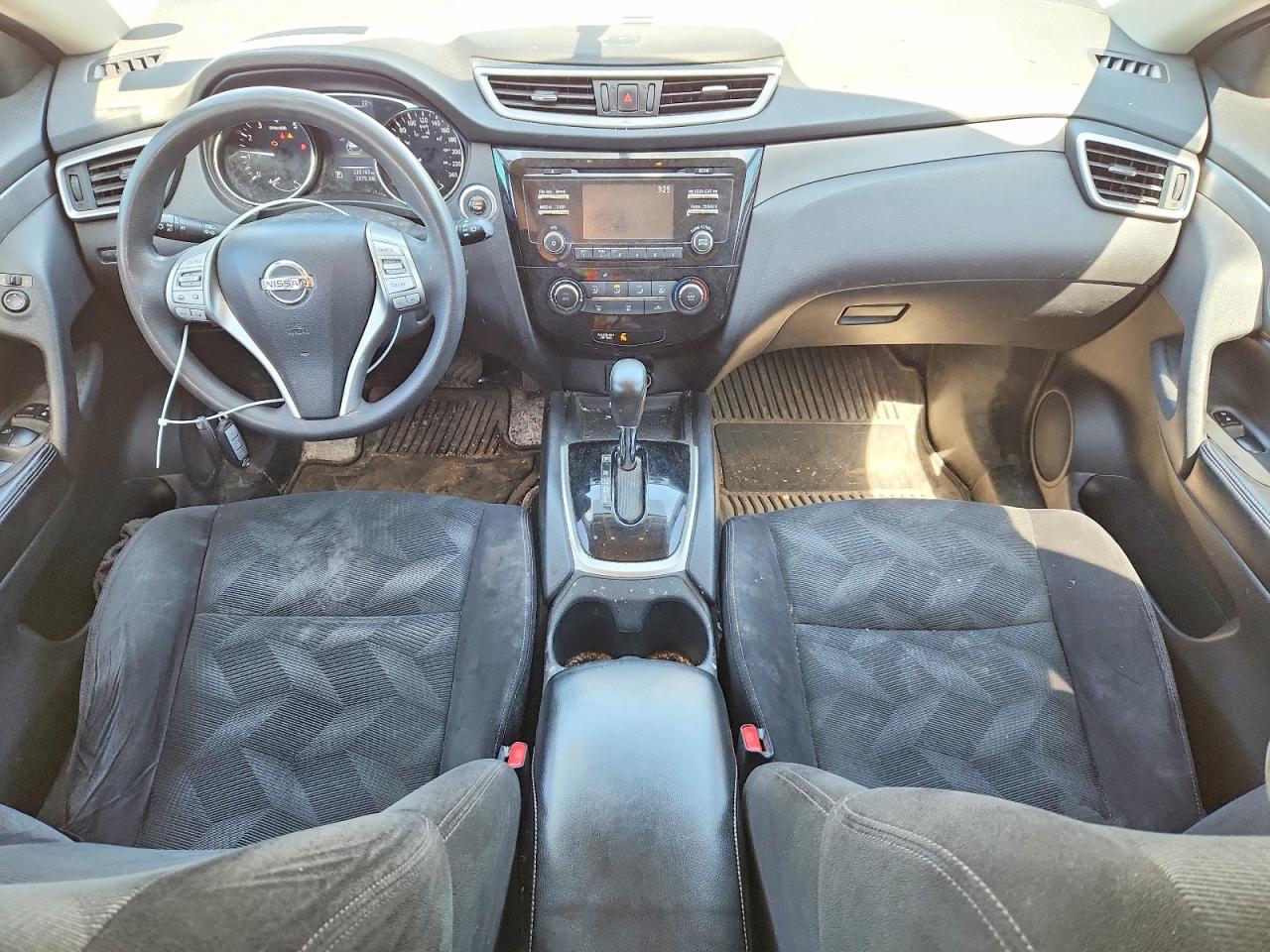 2014 Nissan Rogue S Серебряный vin: 5N1AT2MV1EC758038