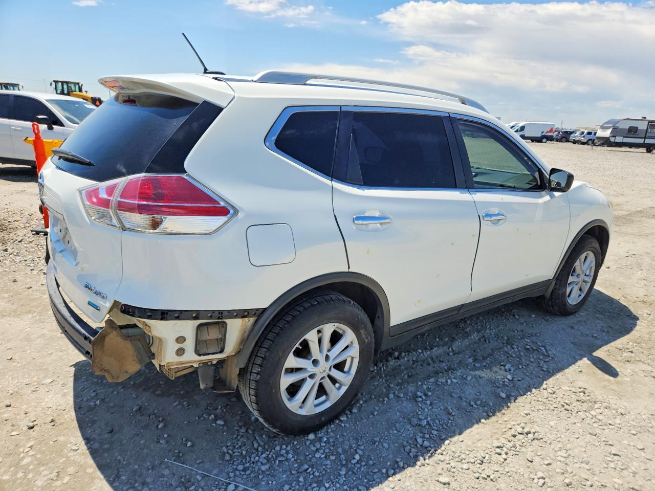 2014 Nissan Rogue Sv White vin: 5N1AT2MV1EC786311