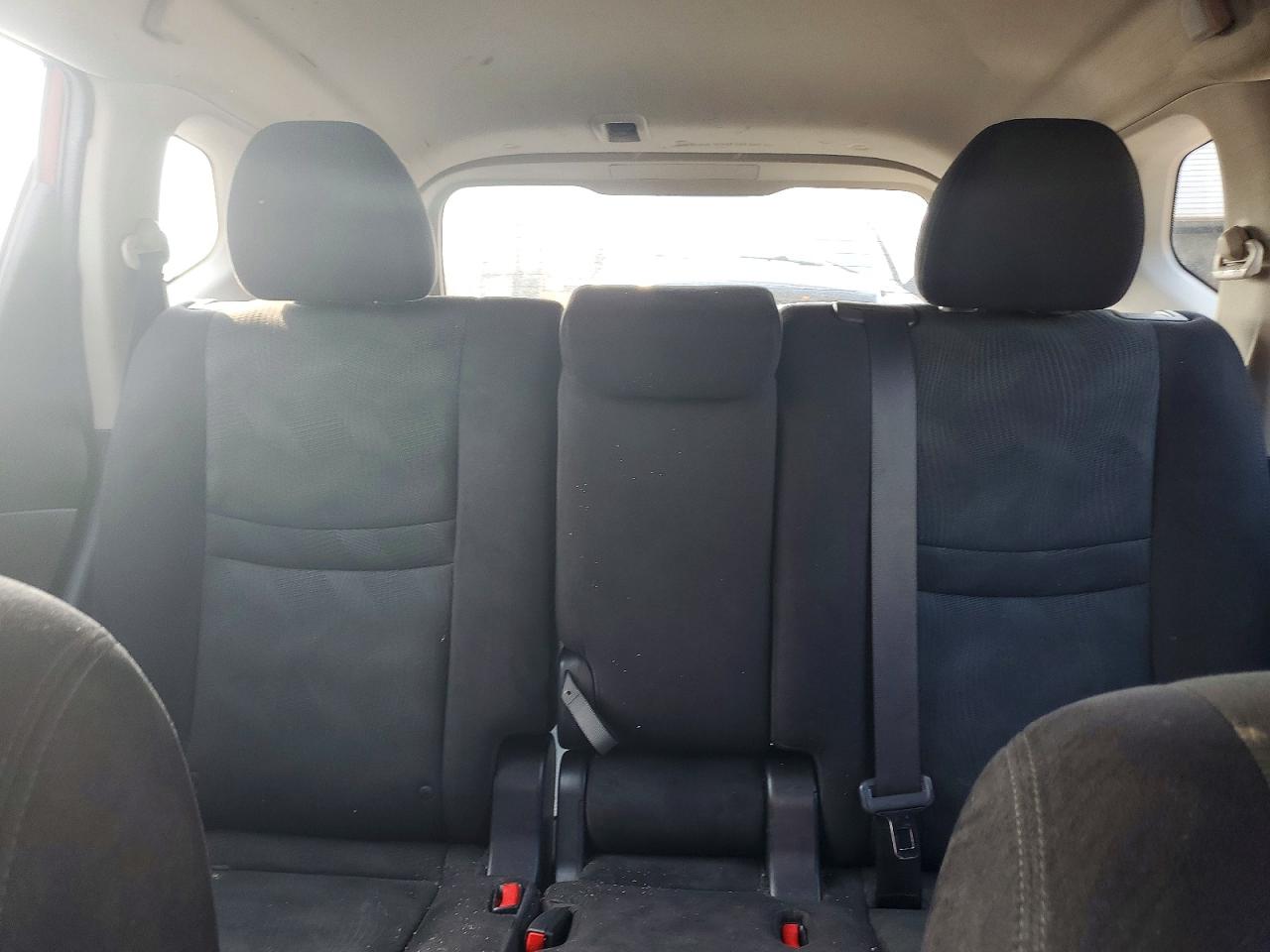 2014 Nissan Rogue S Красный vin: 5N1AT2MV1EC800921