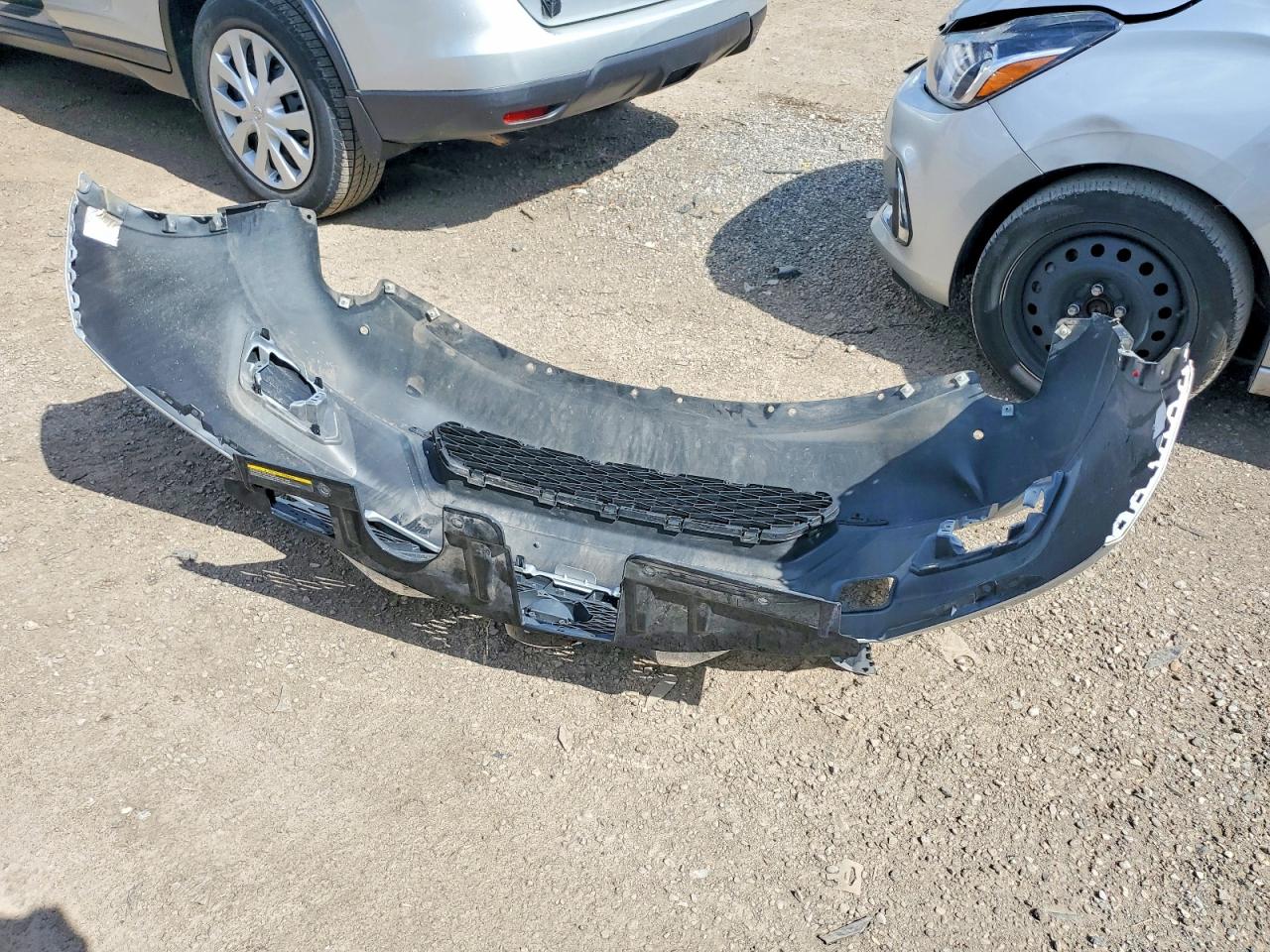 2014 Nissan Rogue S Silver vin: 5N1AT2MV1EC845339