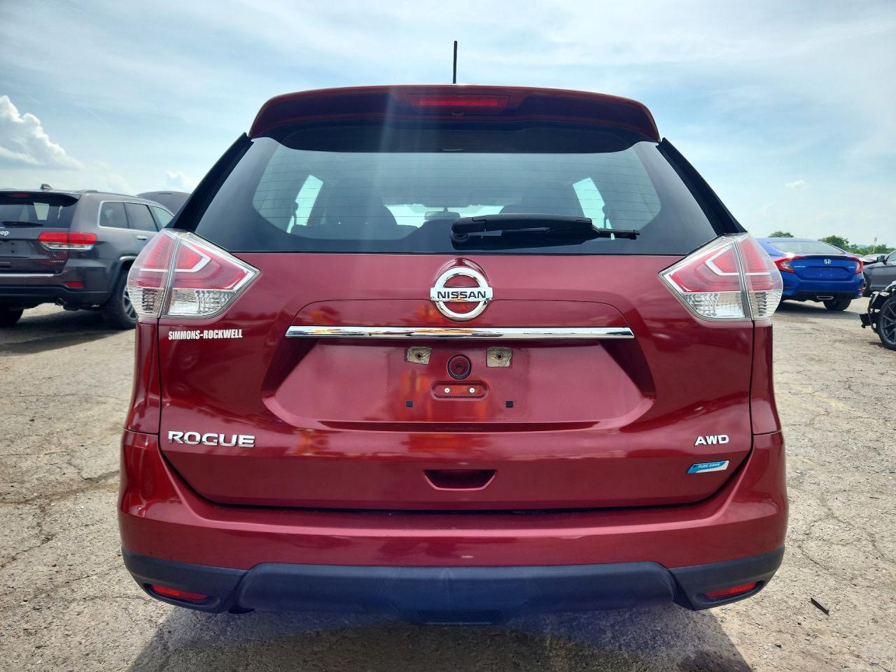 2014 Nissan Rogue S Red vin: 5N1AT2MV1EC864005