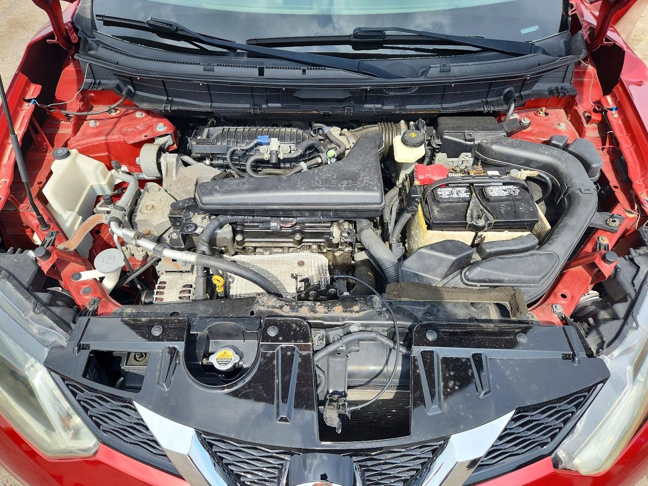 2014 Nissan Rogue S Red vin: 5N1AT2MV1EC864005