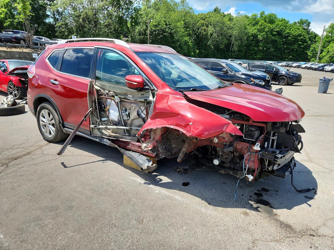 2014 Nissan Rogue Sv Red vin: 5N1AT2MV1EC868250