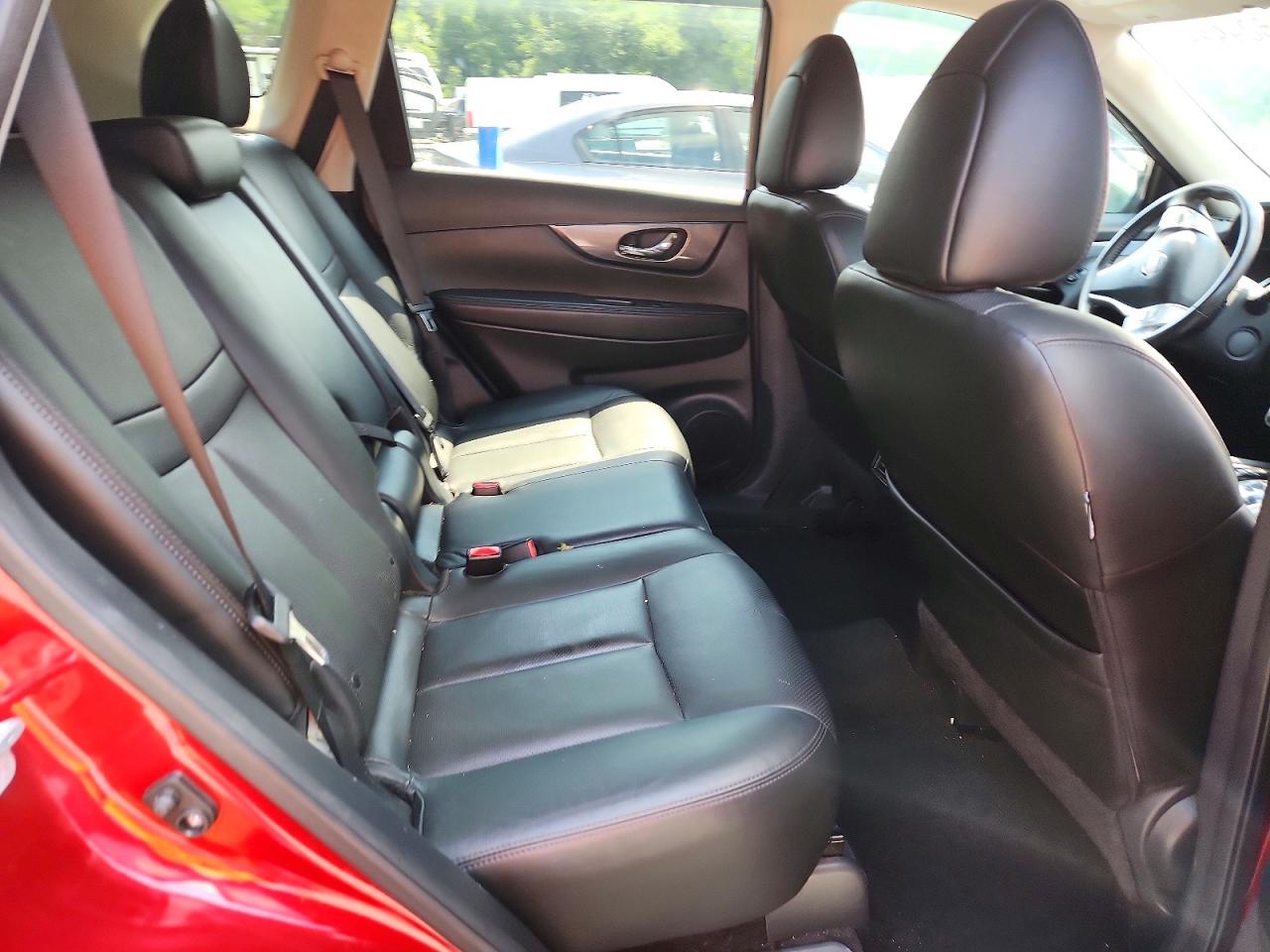 2015 Nissan Rogue Sl Burgundy vin: 5N1AT2MV1FC780137