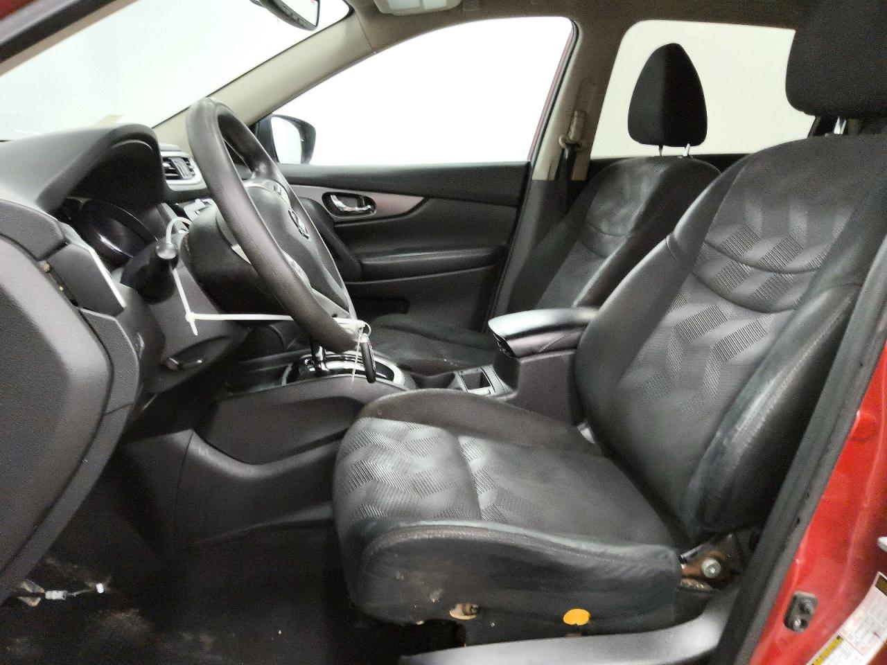 2015 Nissan Rogue Sv Red vin: 5N1AT2MV1FC834326