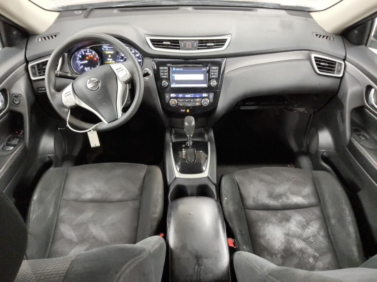 2015 Nissan Rogue Sv Red vin: 5N1AT2MV1FC834326 Damage: Right Front Seat Cushion, Burn Hole, 1/2 To 1 Inch