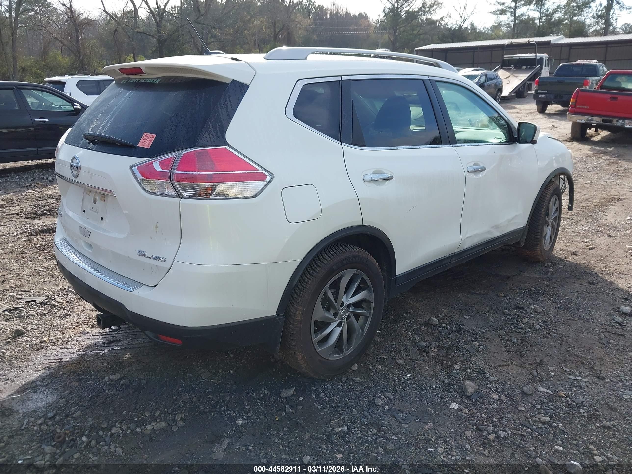 2015 Nissan Rogue Sl White vin: 5N1AT2MV1FC836870