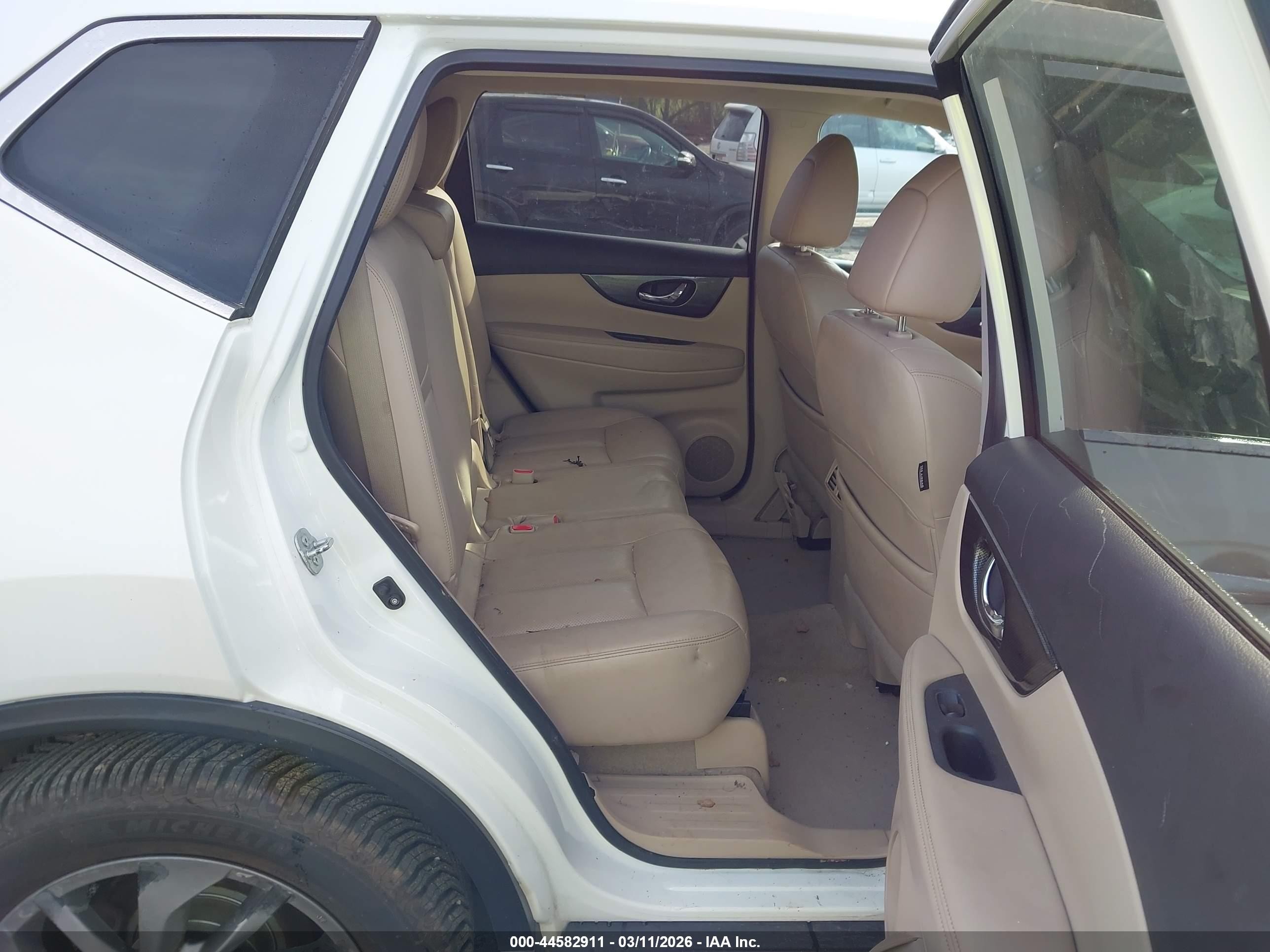 2015 Nissan Rogue Sl White vin: 5N1AT2MV1FC836870
