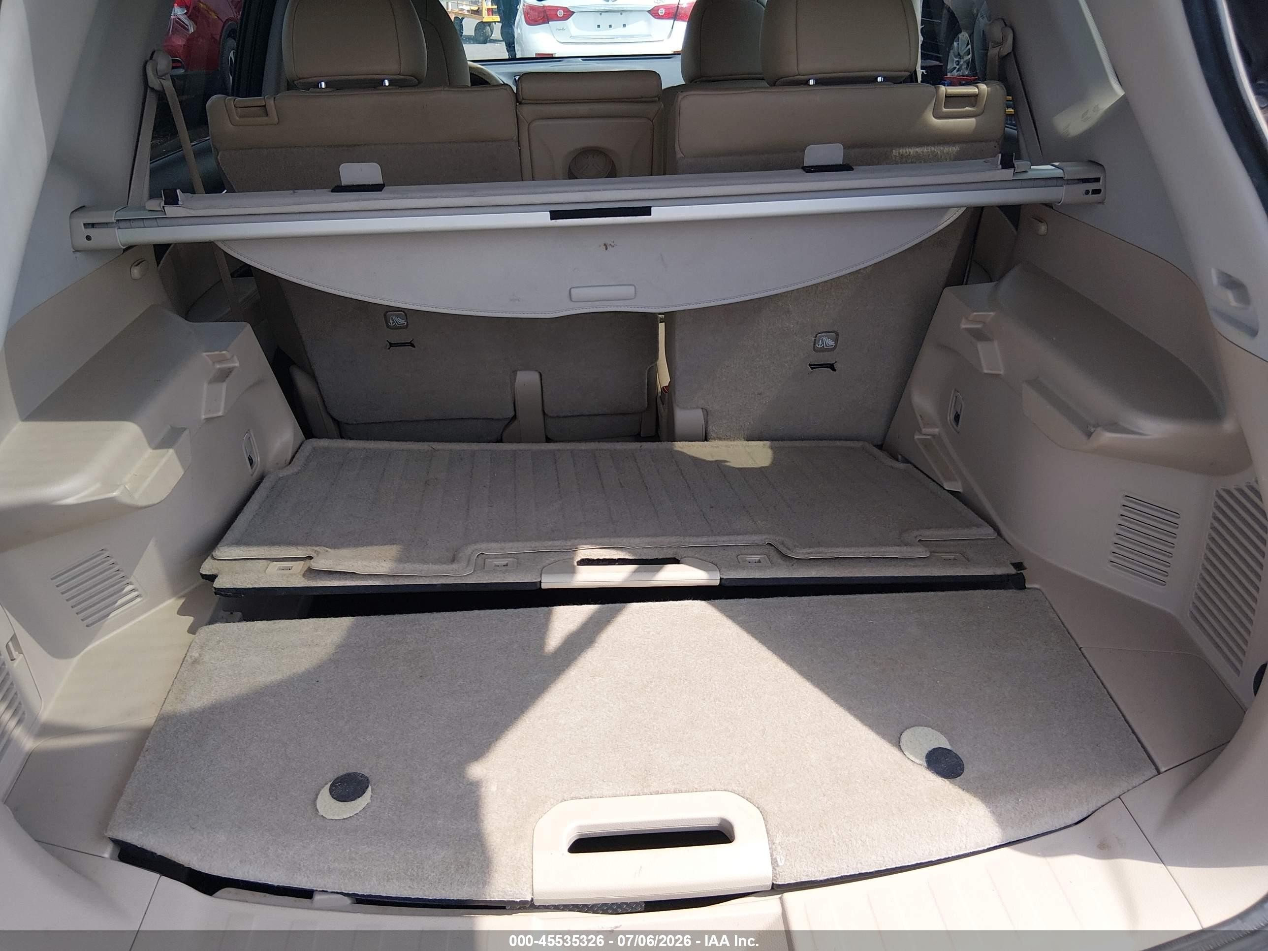 2015 Nissan Rogue Sl Серый vin: 5N1AT2MV1FC851501