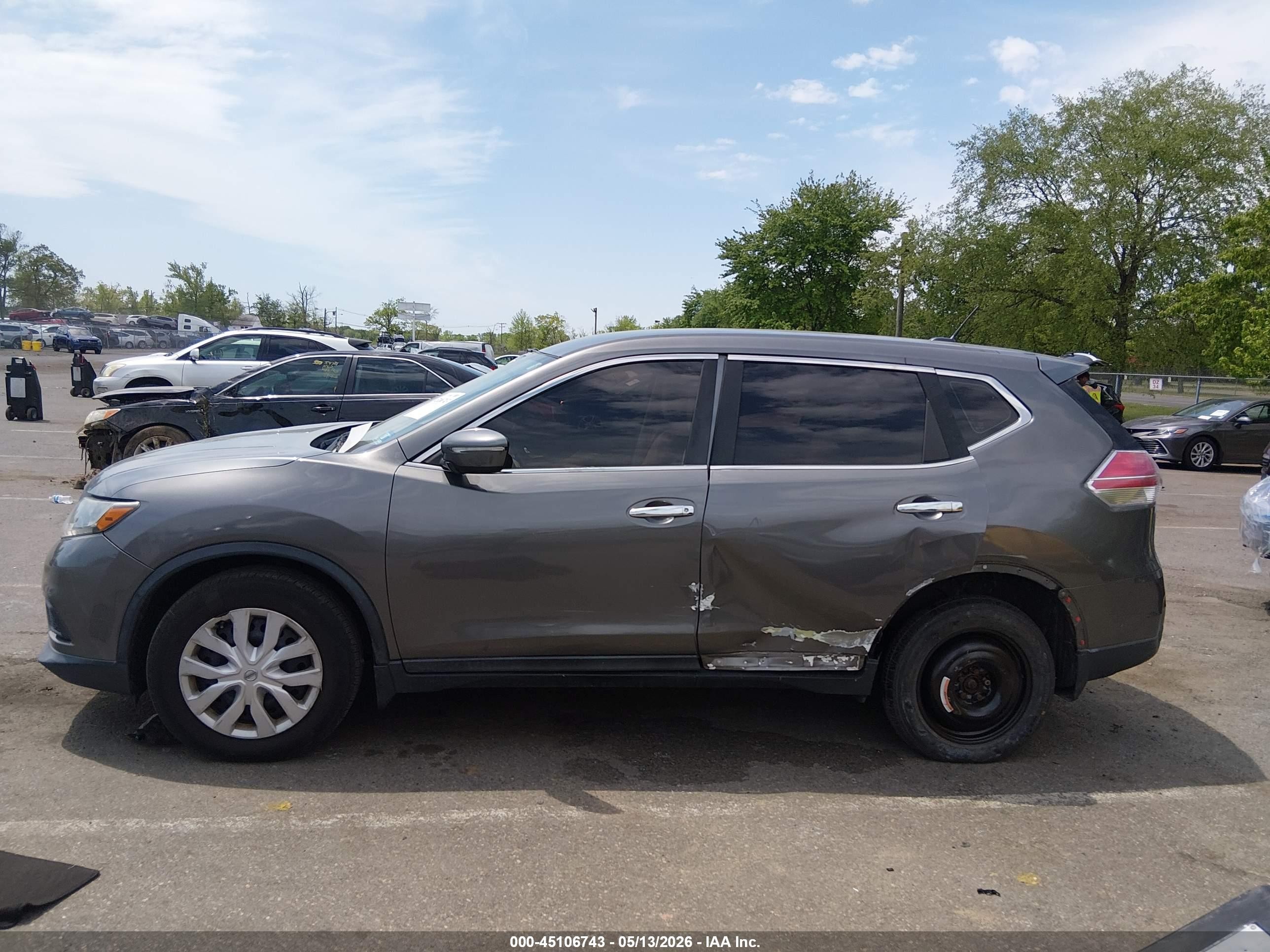 2015 Nissan Rogue S Gray vin: 5N1AT2MV1FC873420
