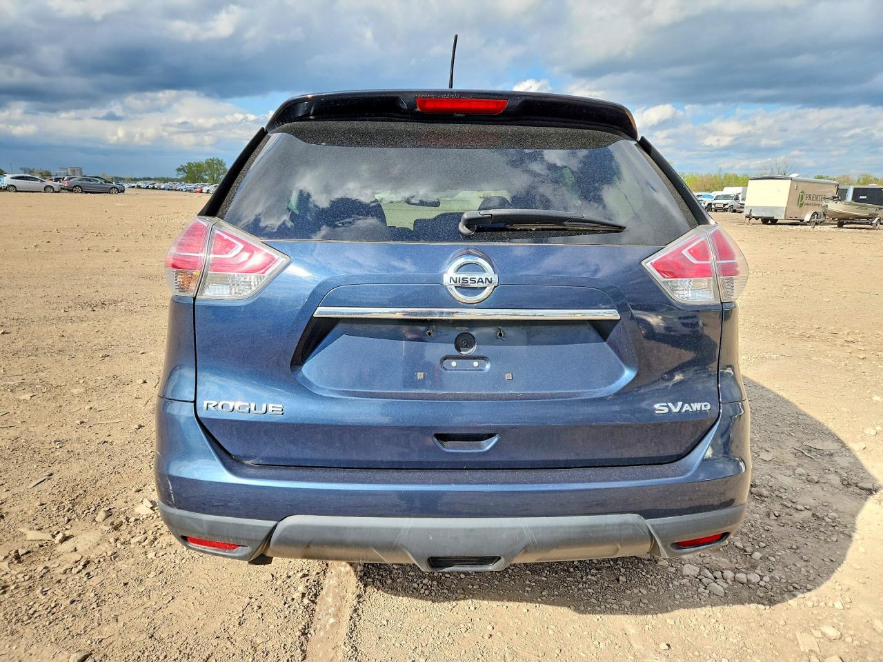 2015 Nissan Rogue Sv Blue vin: 5N1AT2MV1FC876463
