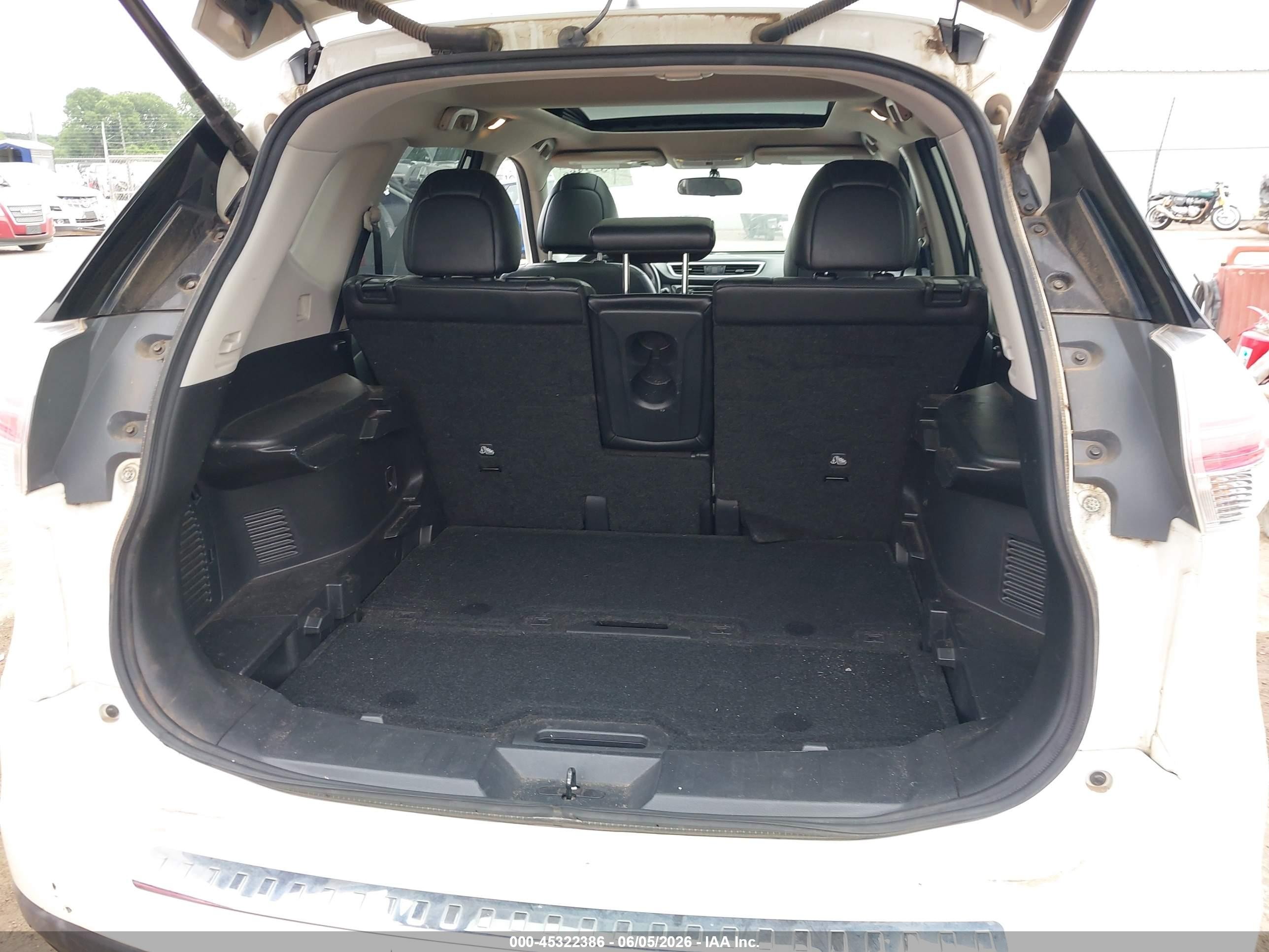 2015 Nissan Rogue Sl Белый vin: 5N1AT2MV1FC914581