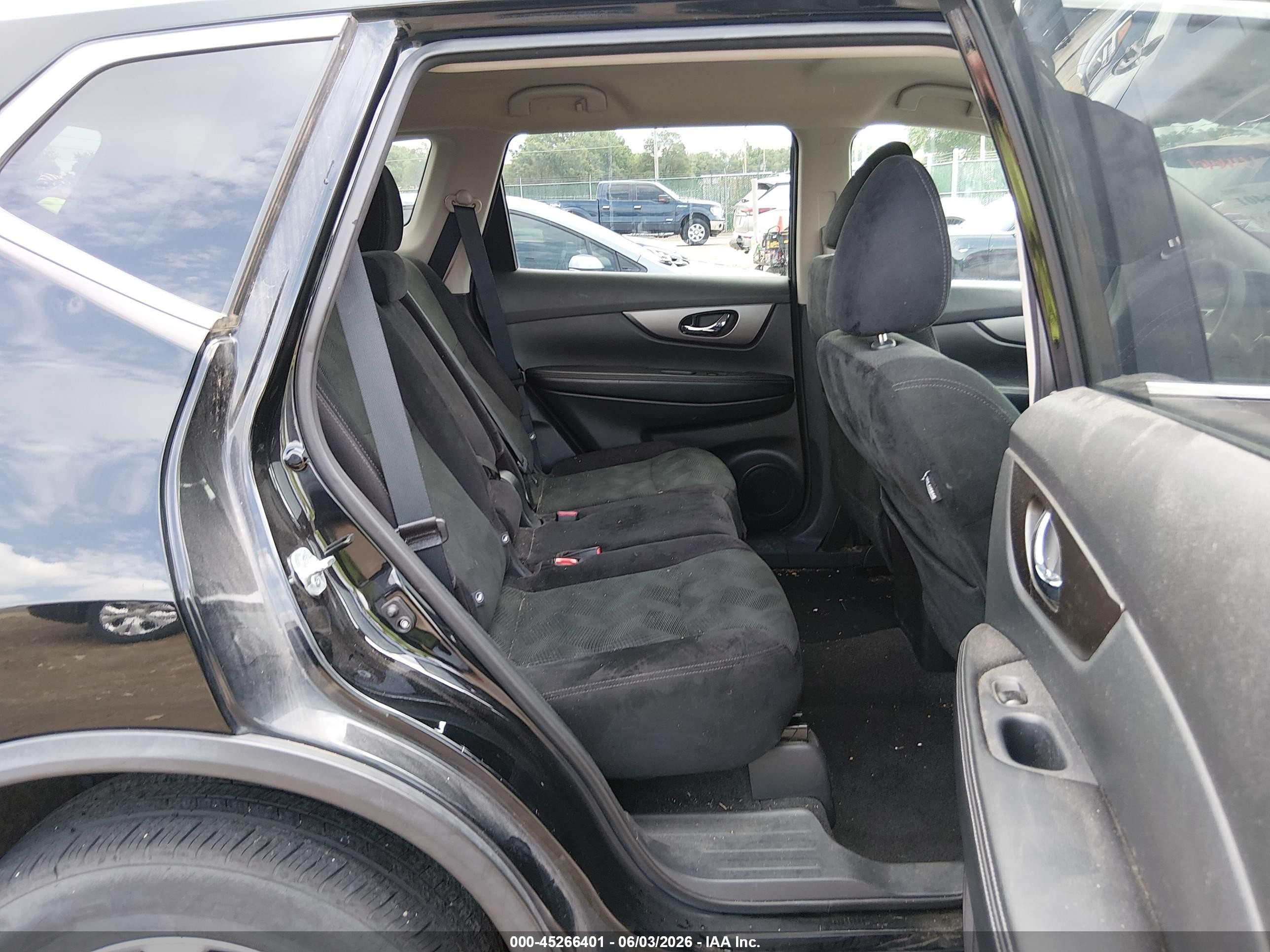 2015 Nissan Rogue Sv Black vin: 5N1AT2MV1FC926150