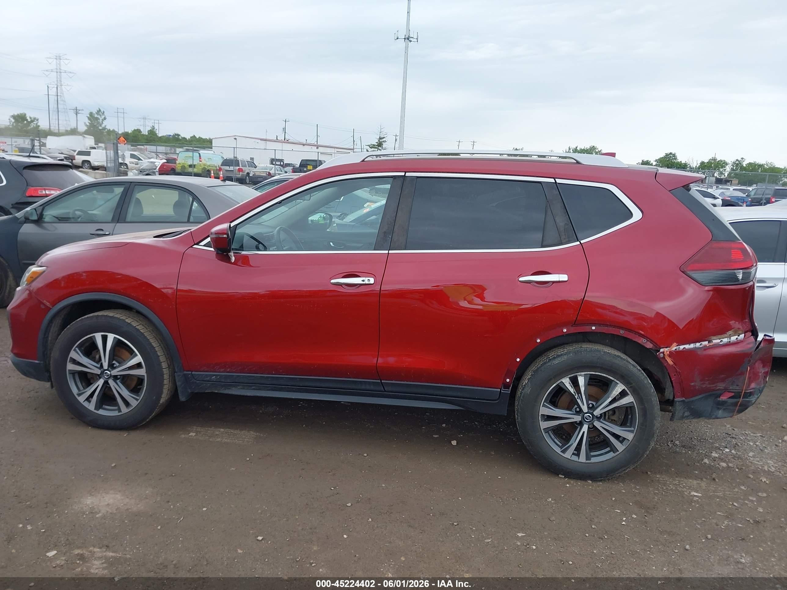 2019 Nissan Rogue Sv Red vin: 5N1AT2MV1KC790502