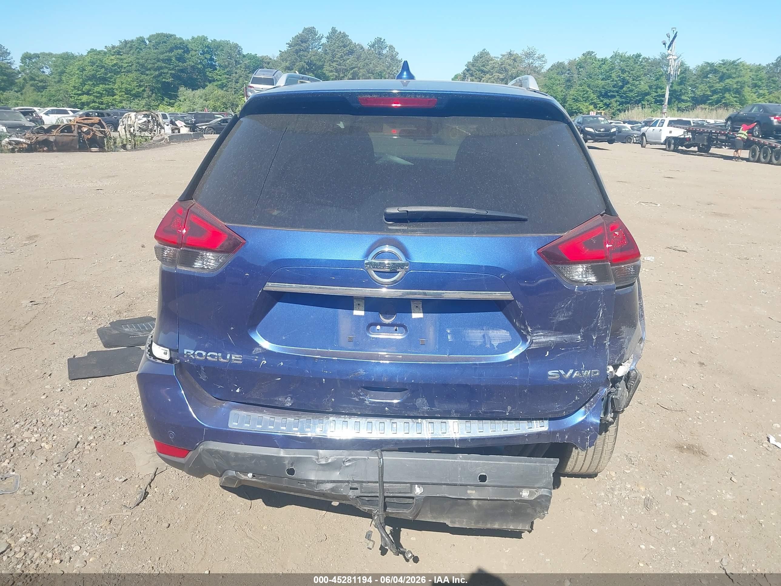 2020 Nissan Rogue Sv Intelligent Awd Blue vin: 5N1AT2MV1LC813956