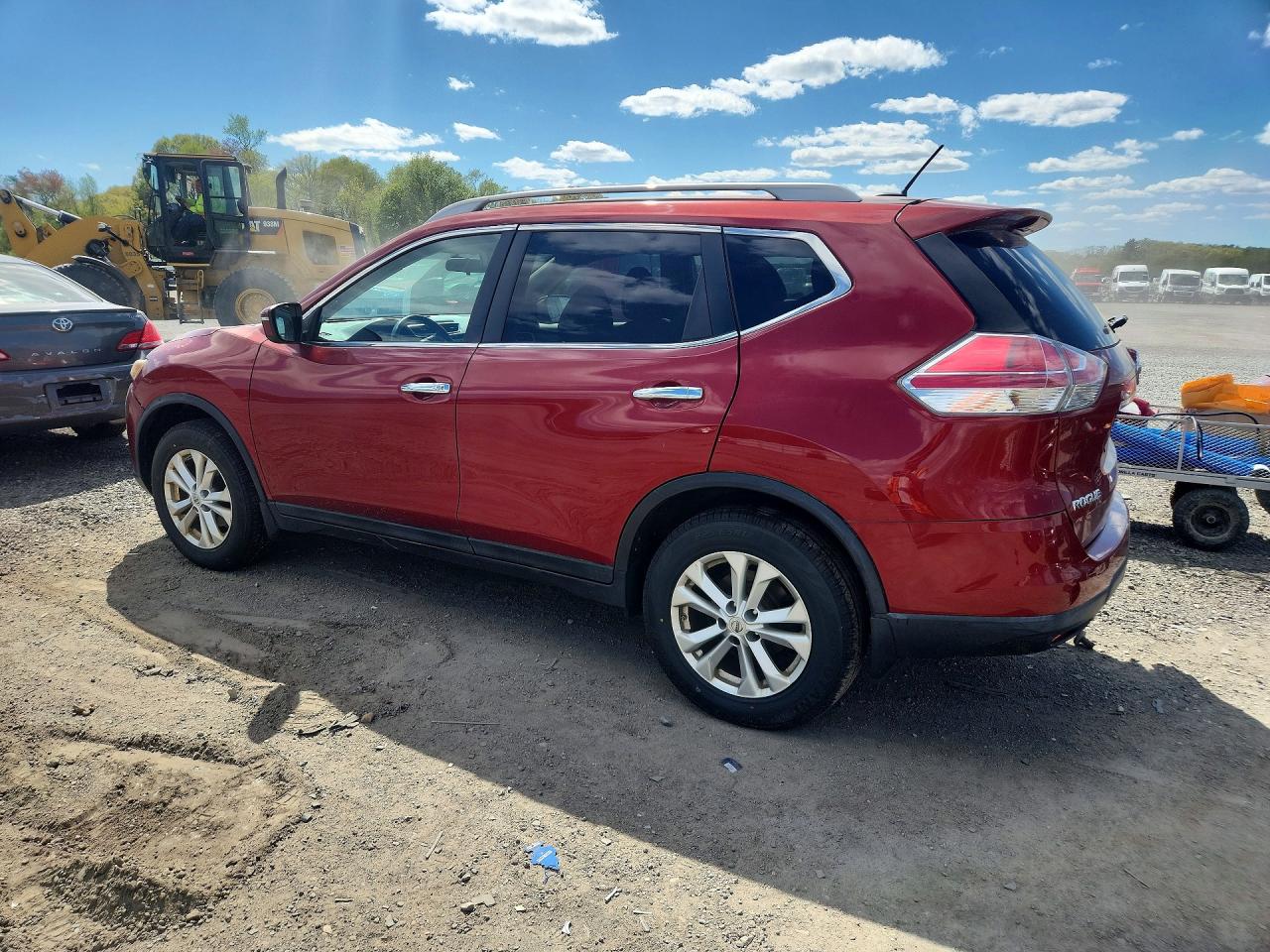 2014 Nissan Rogue Sv Red vin: 5N1AT2MV2EC753155