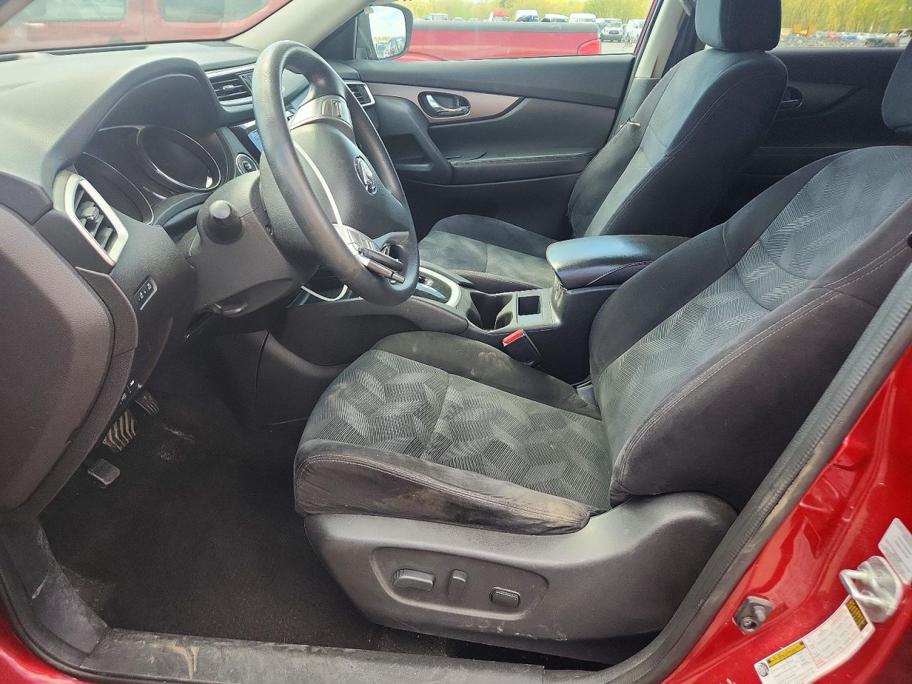 2014 Nissan Rogue Sv Red vin: 5N1AT2MV2EC753155