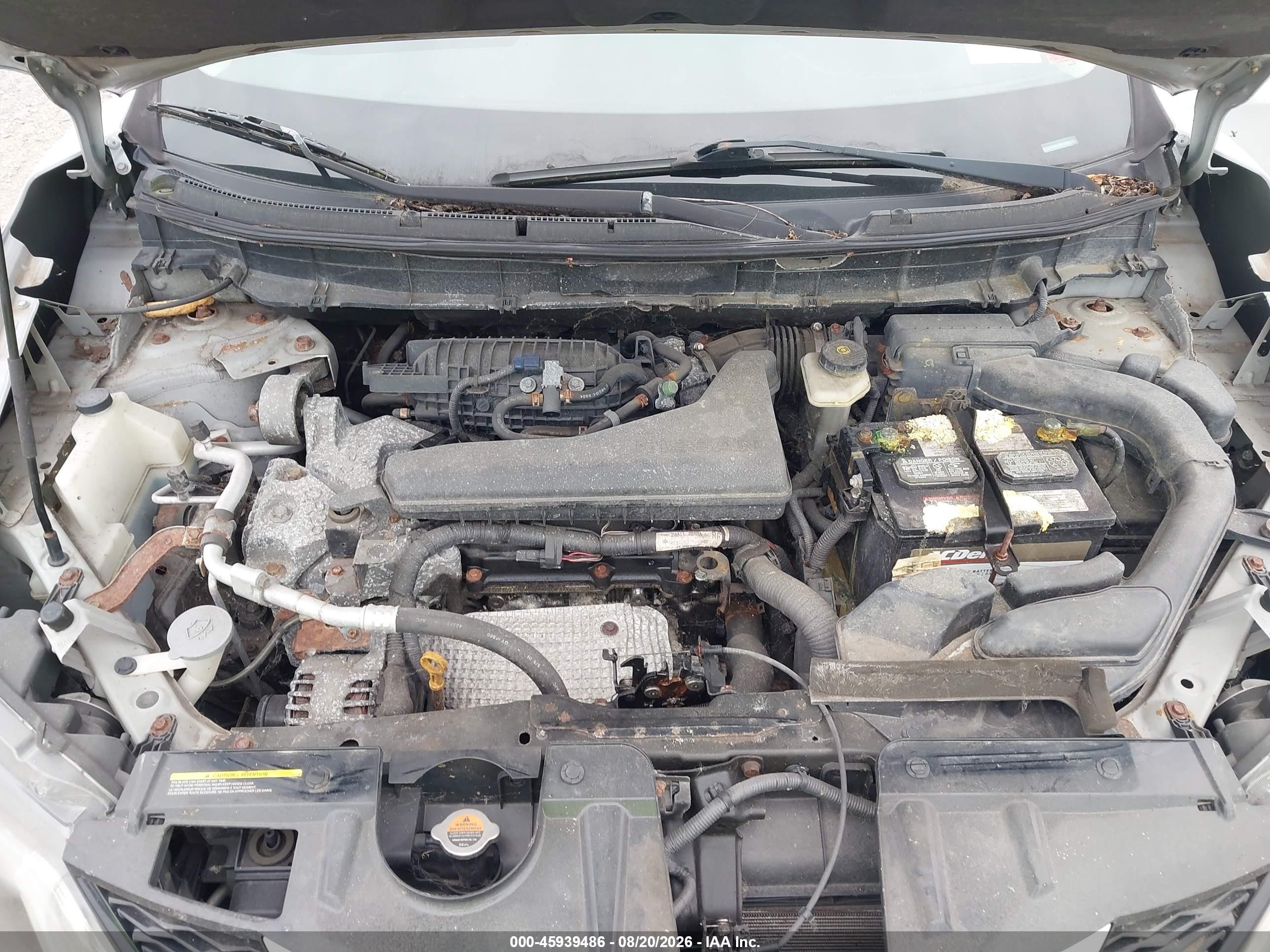 2014 Nissan Rogue S Silver vin: 5N1AT2MV2EC755052
