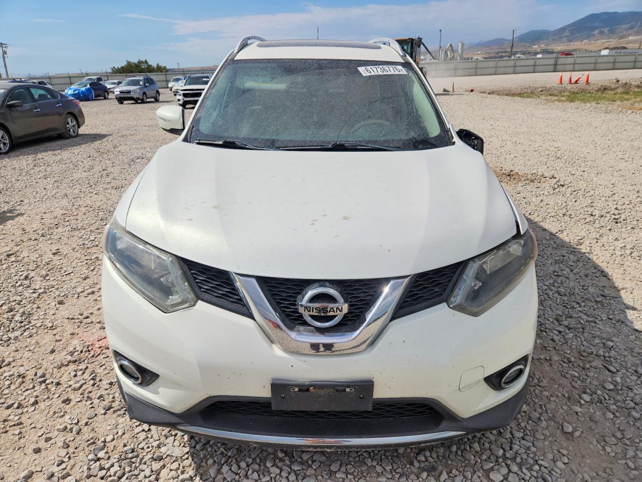 2014 Nissan Rogue S White vin: 5N1AT2MV2EC784826