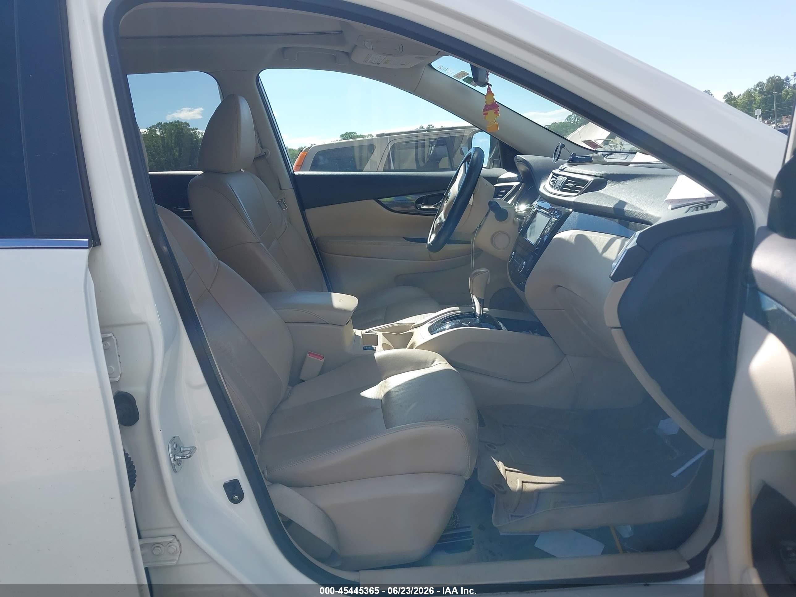 2014 Nissan Rogue Sl White vin: 5N1AT2MV2EC796927