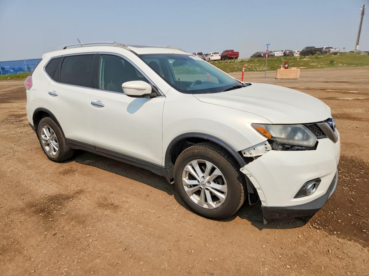 2014 Nissan Rogue S Белый vin: 5N1AT2MV2EC824113