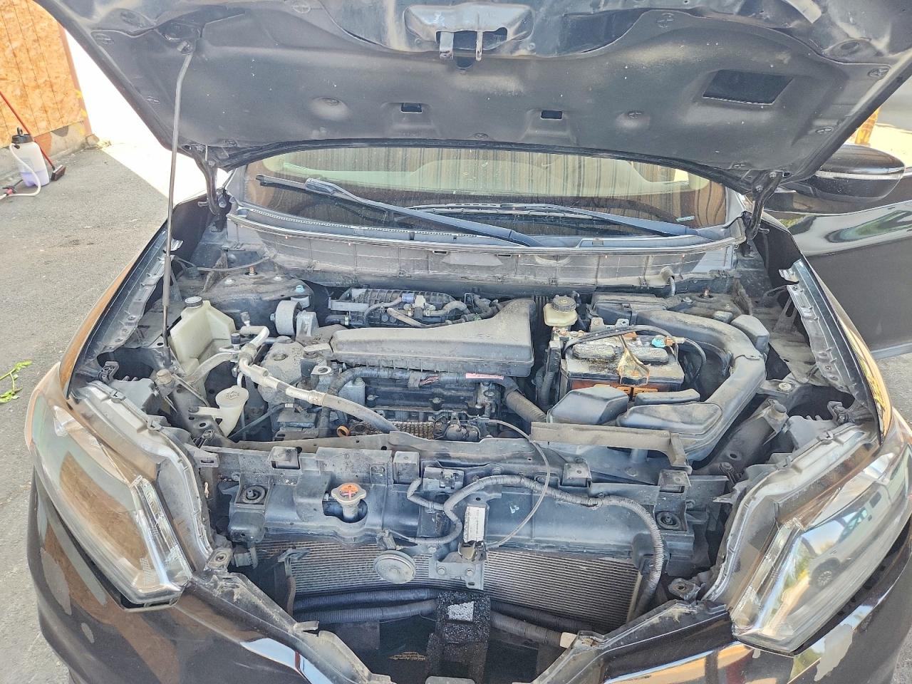2014 Nissan Rogue Sv Черный vin: 5N1AT2MV2EC844975