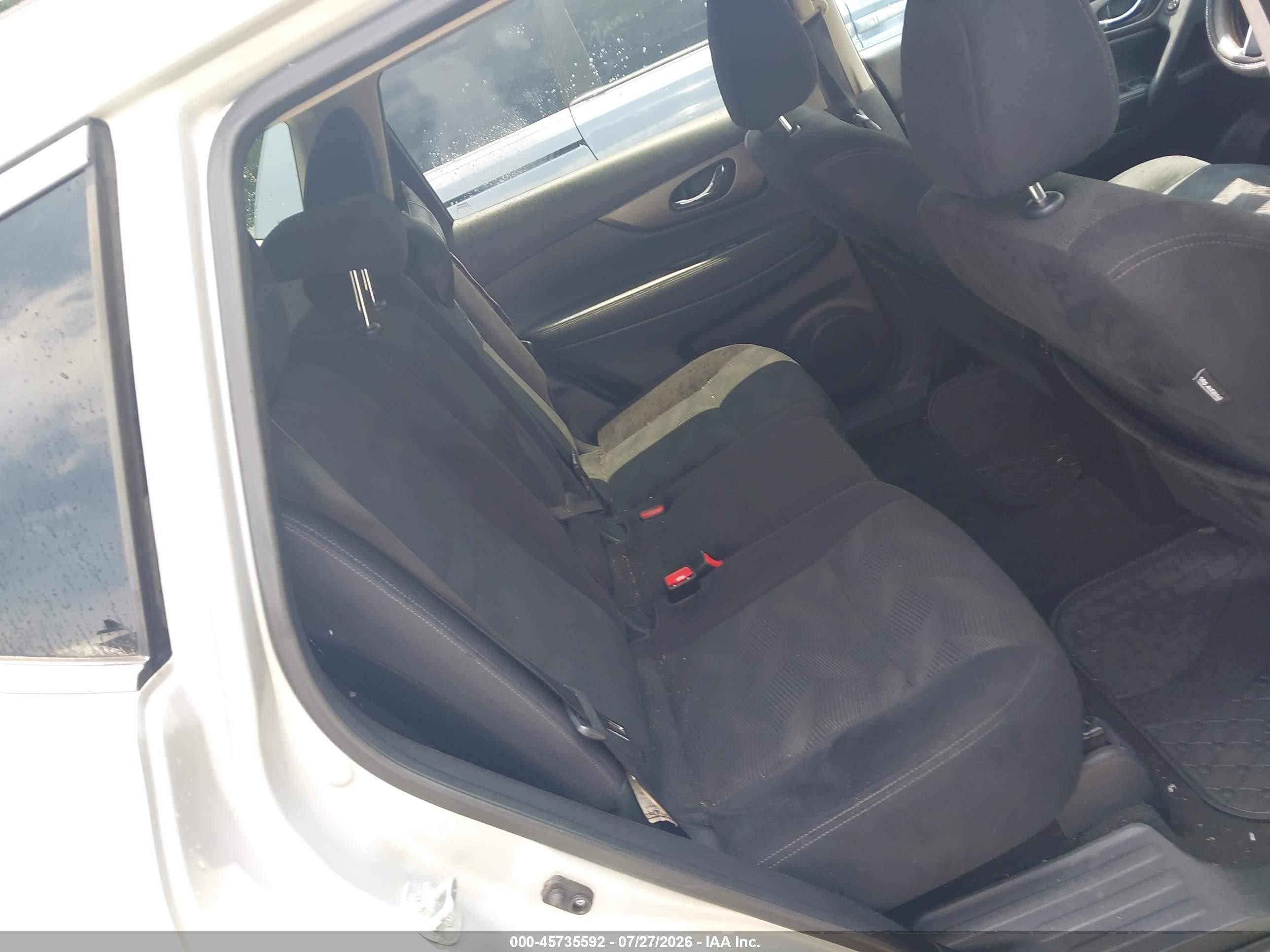 2015 Nissan Rogue Sv Silver vin: 5N1AT2MV2FC753075