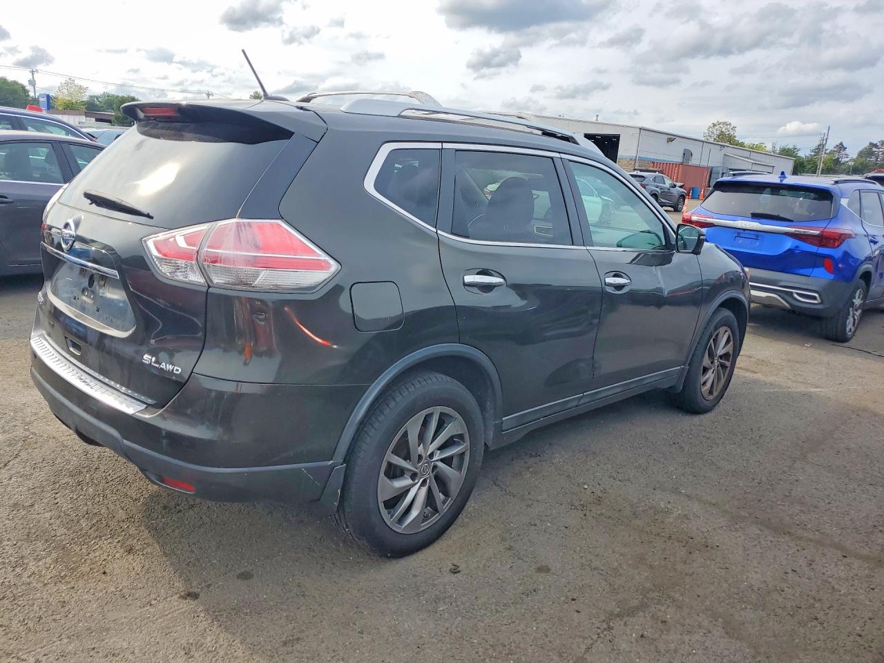 2015 Nissan Rogue Sl Green vin: 5N1AT2MV2FC789834