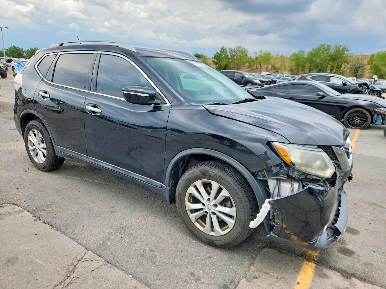 2015 Nissan Rogue Sv Черный vin: 5N1AT2MV2FC811864