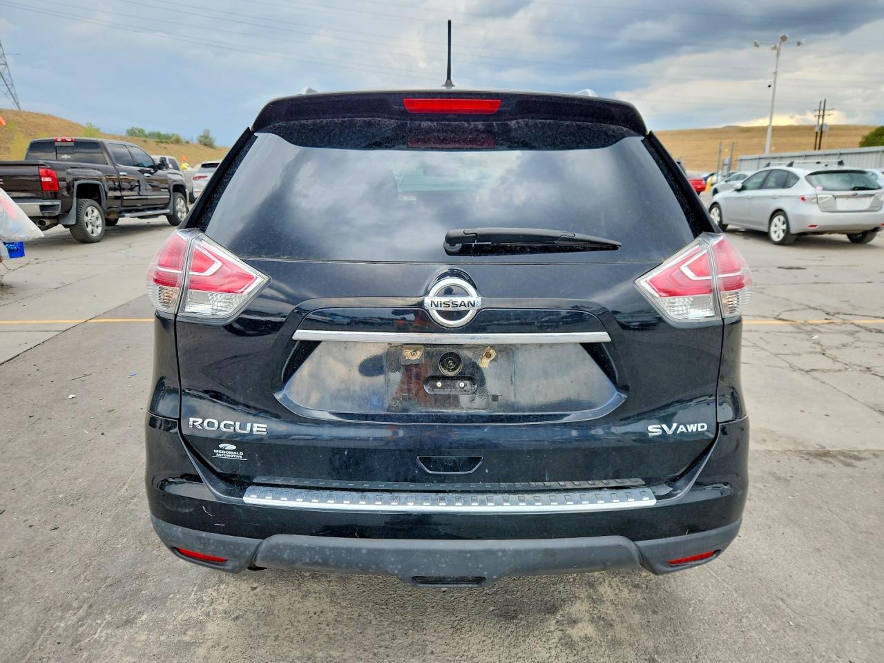 2015 Nissan Rogue Sv Черный vin: 5N1AT2MV2FC811864