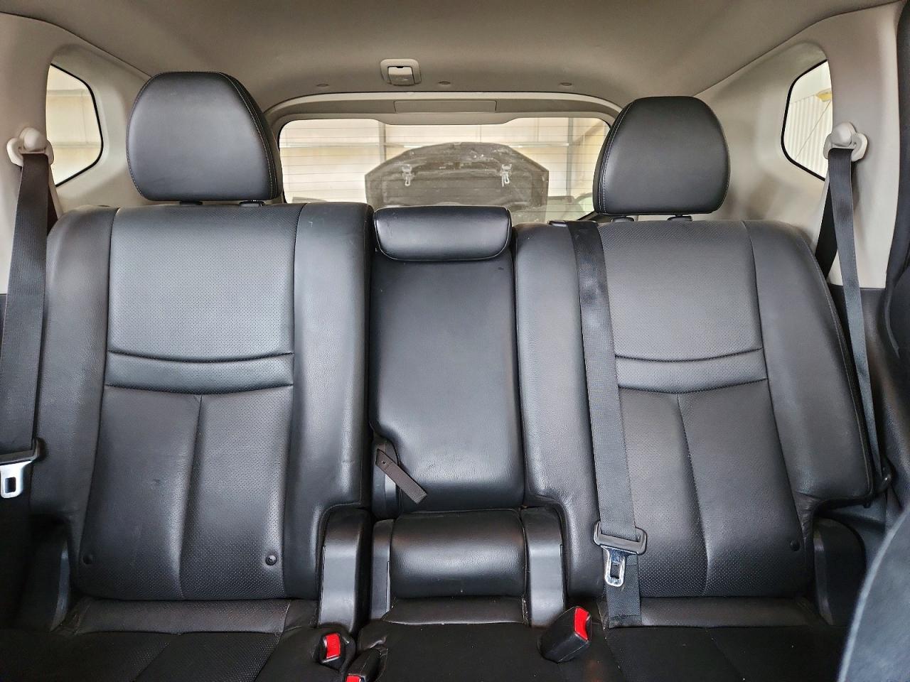 2015 Nissan Rogue Sl Черный vin: 5N1AT2MV2FC823268