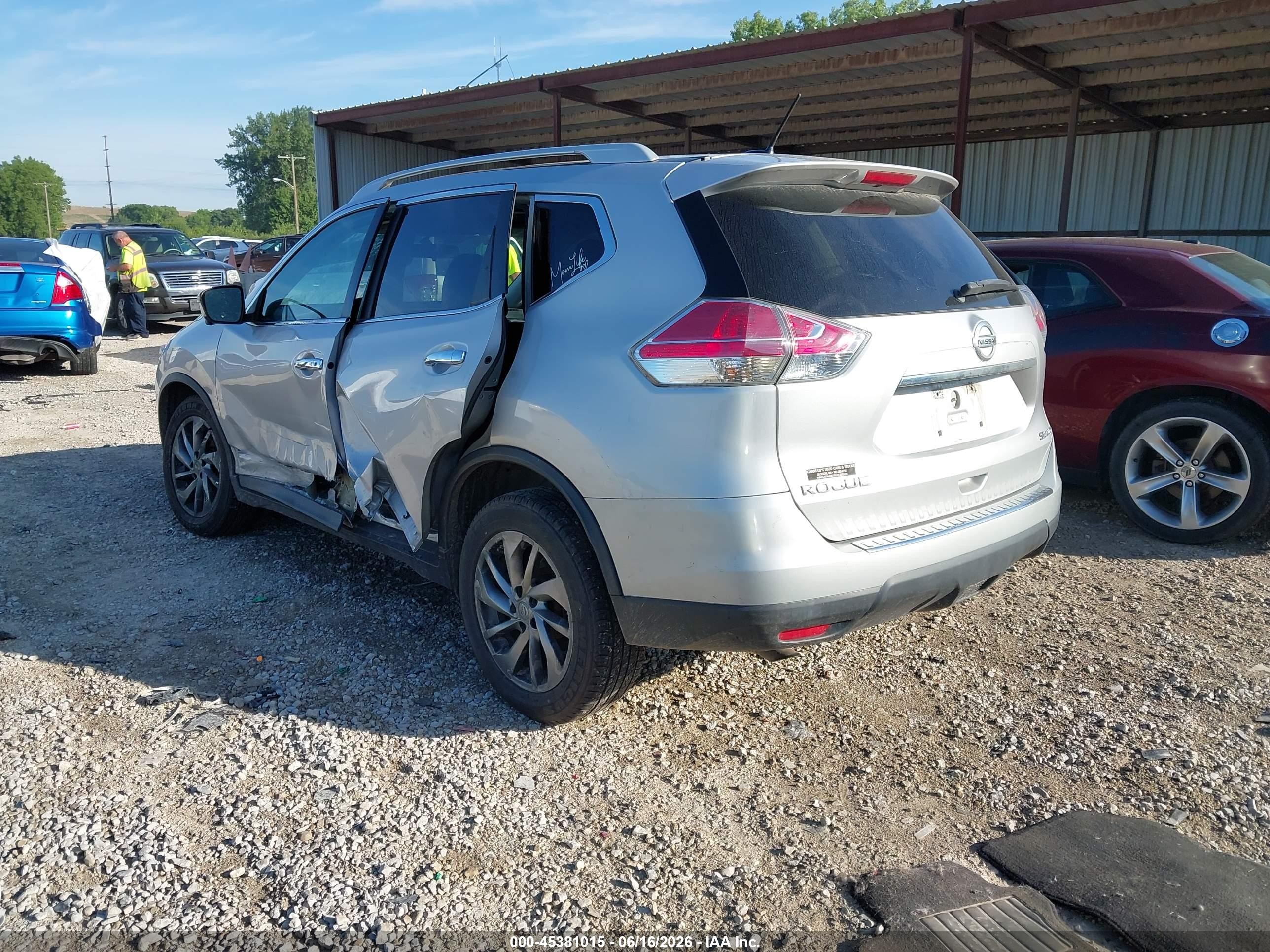 2015 Nissan Rogue Sl Silver vin: 5N1AT2MV2FC833153