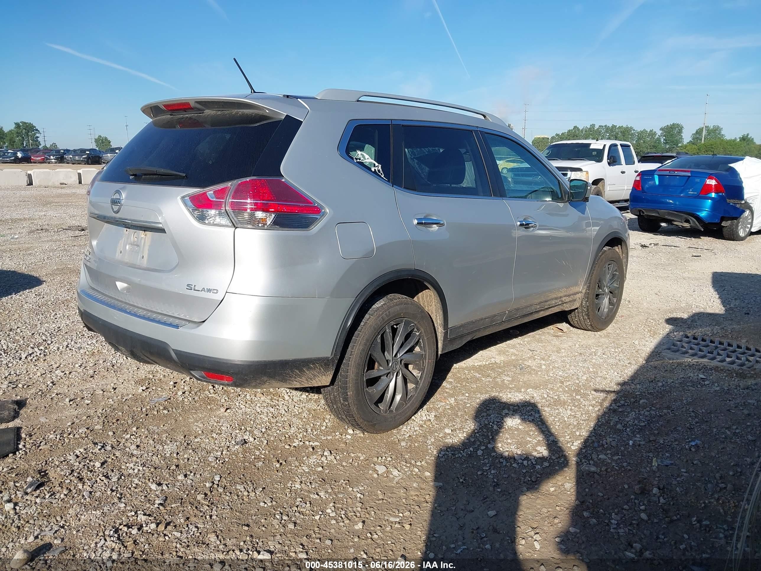 2015 Nissan Rogue Sl Silver vin: 5N1AT2MV2FC833153