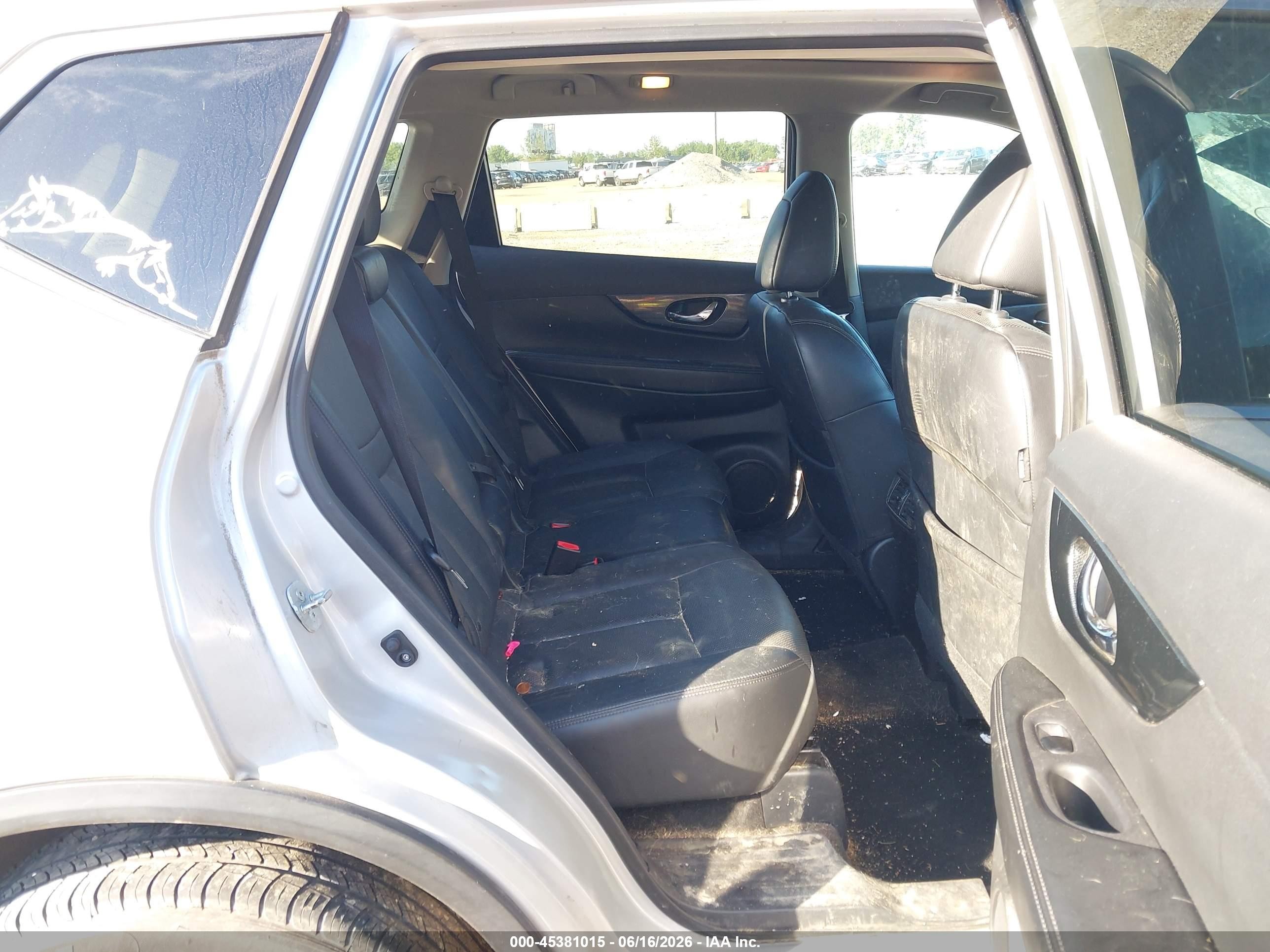 2015 Nissan Rogue Sl Silver vin: 5N1AT2MV2FC833153