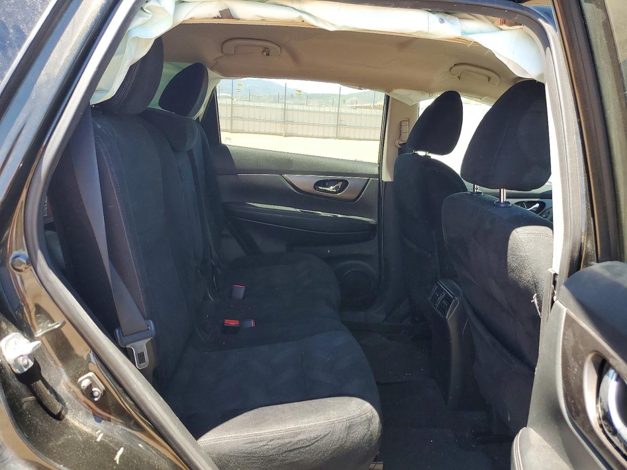 2015 Nissan Rogue Sv Черный vin: 5N1AT2MV2FC852558