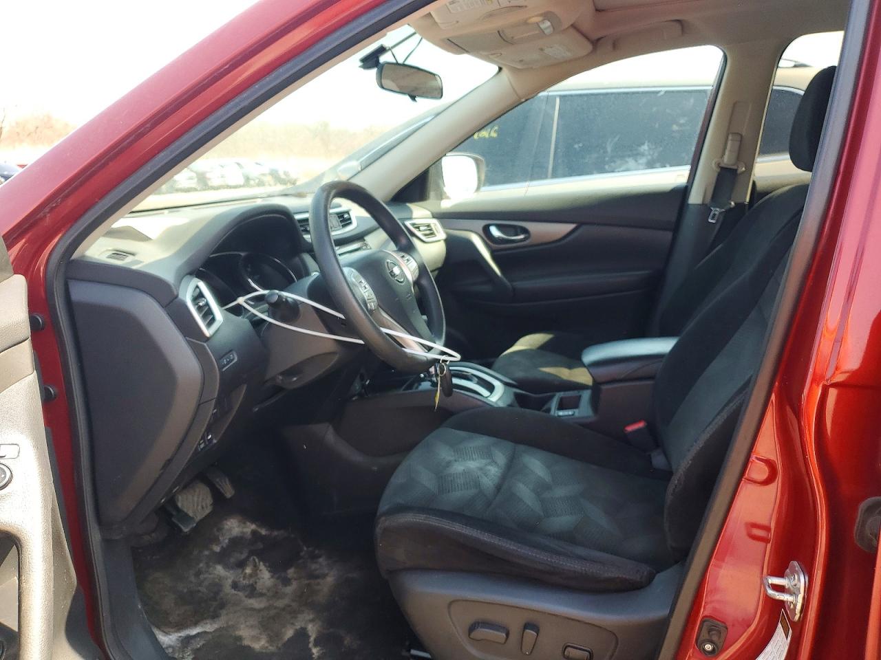 2015 Nissan Rogue S Red vin: 5N1AT2MV2FC865455