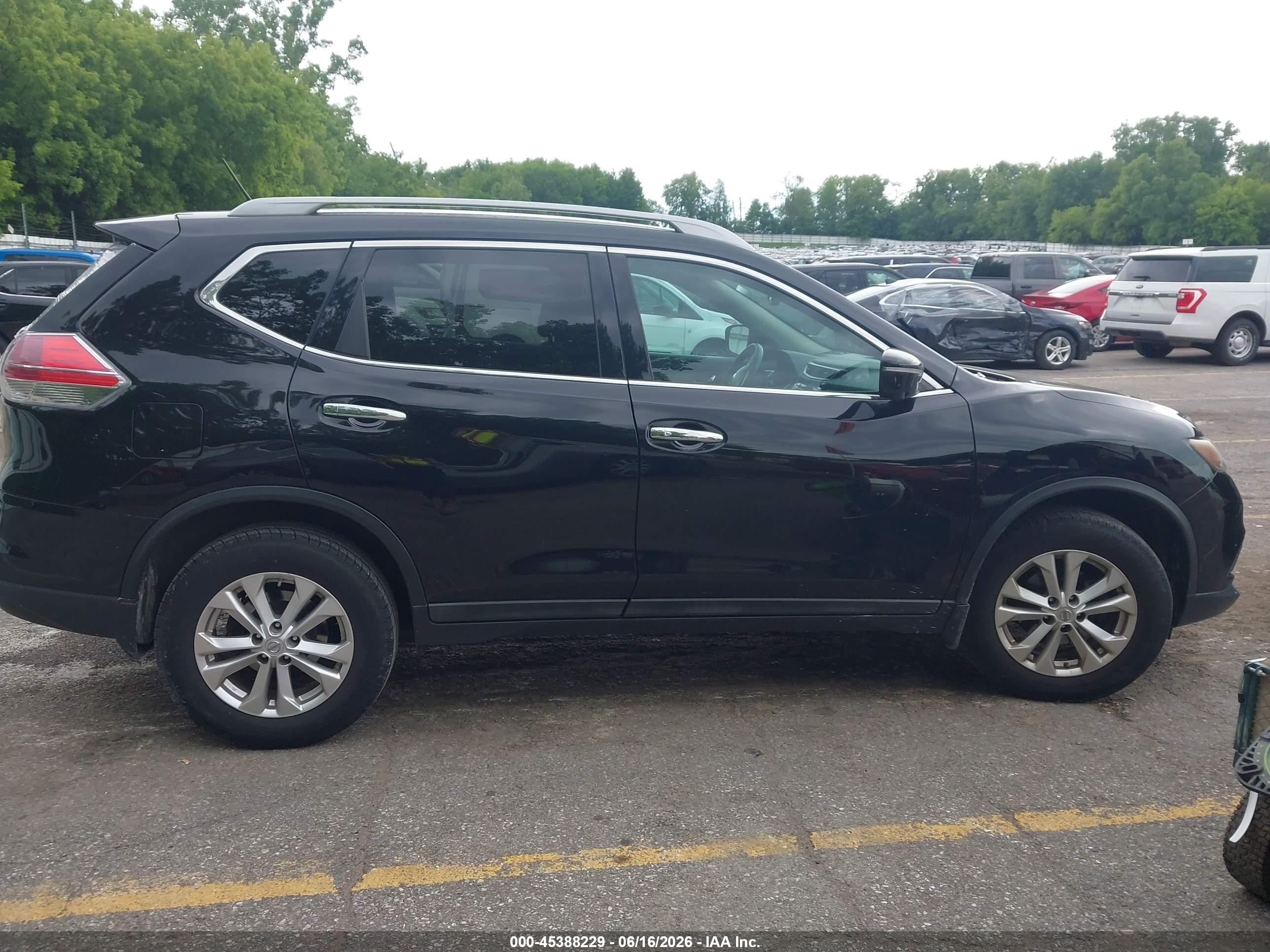 2015 Nissan Rogue Sv Black vin: 5N1AT2MV2FC900995