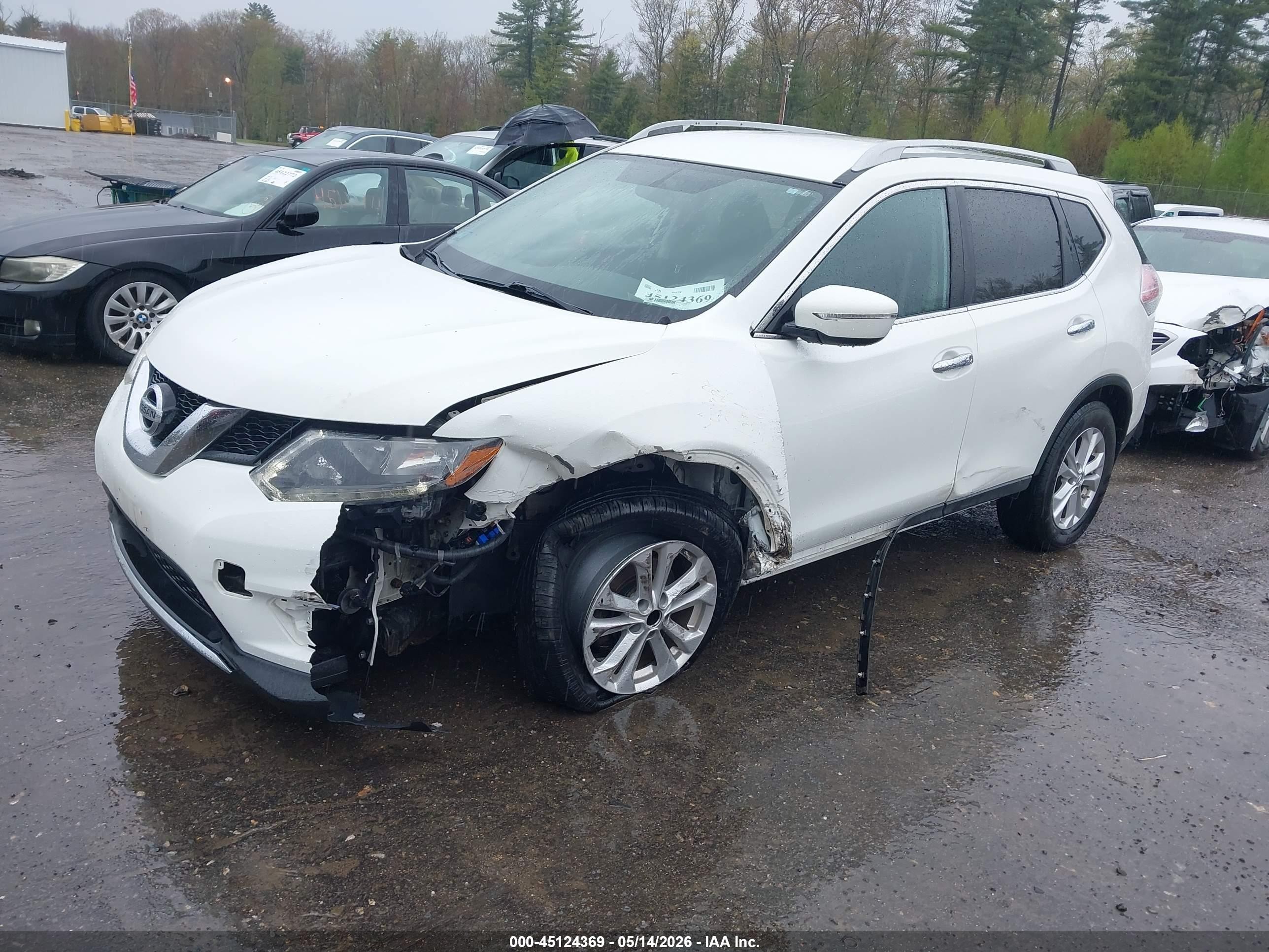 2015 Nissan Rogue Sv White vin: 5N1AT2MV2FC916565