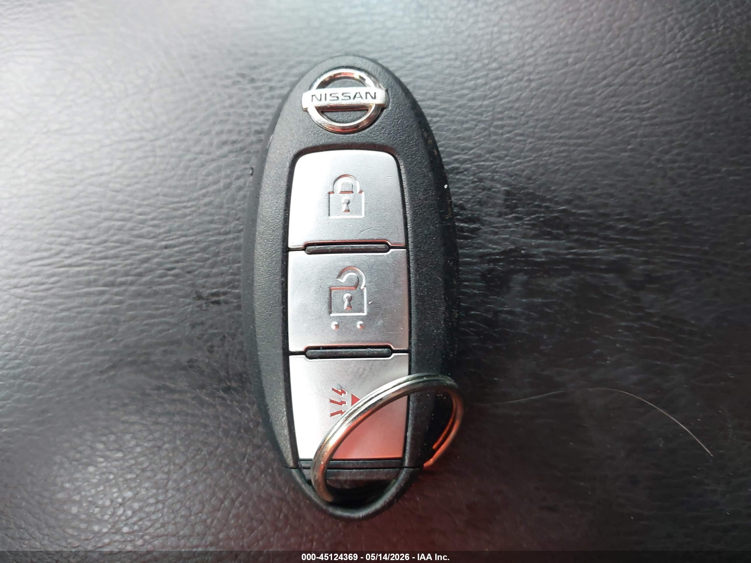 2015 Nissan Rogue Sv White vin: 5N1AT2MV2FC916565