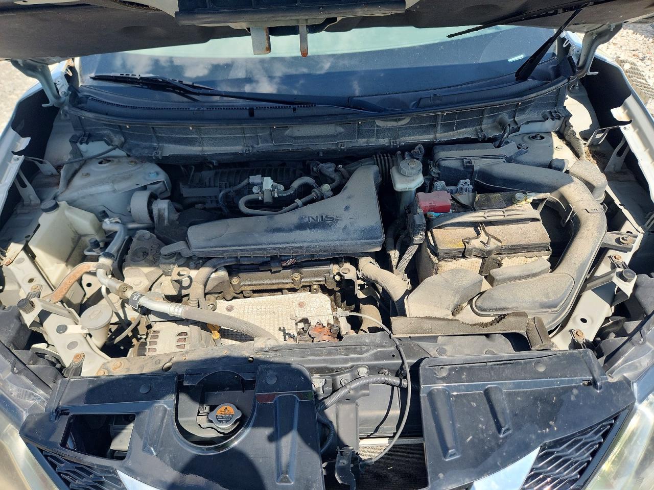 2015 Nissan Rogue Sv Silver vin: 5N1AT2MV2FC925878