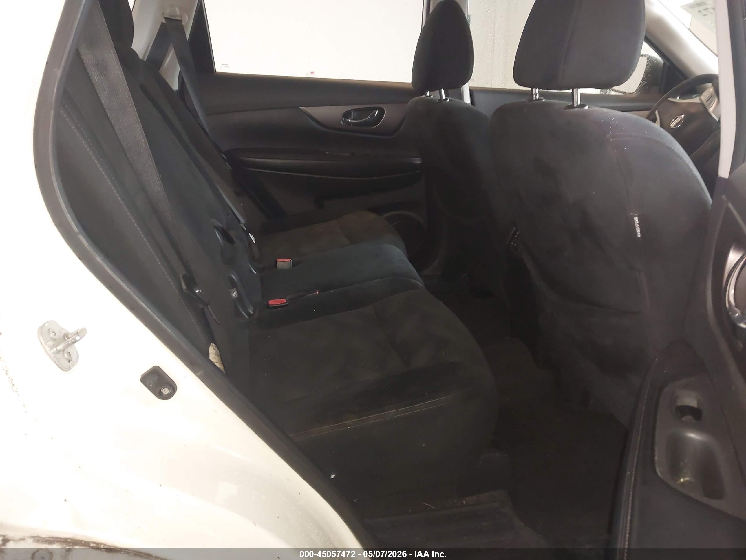 2016 Nissan Rogue S/sl/sv White vin: 5N1AT2MV2GC779306