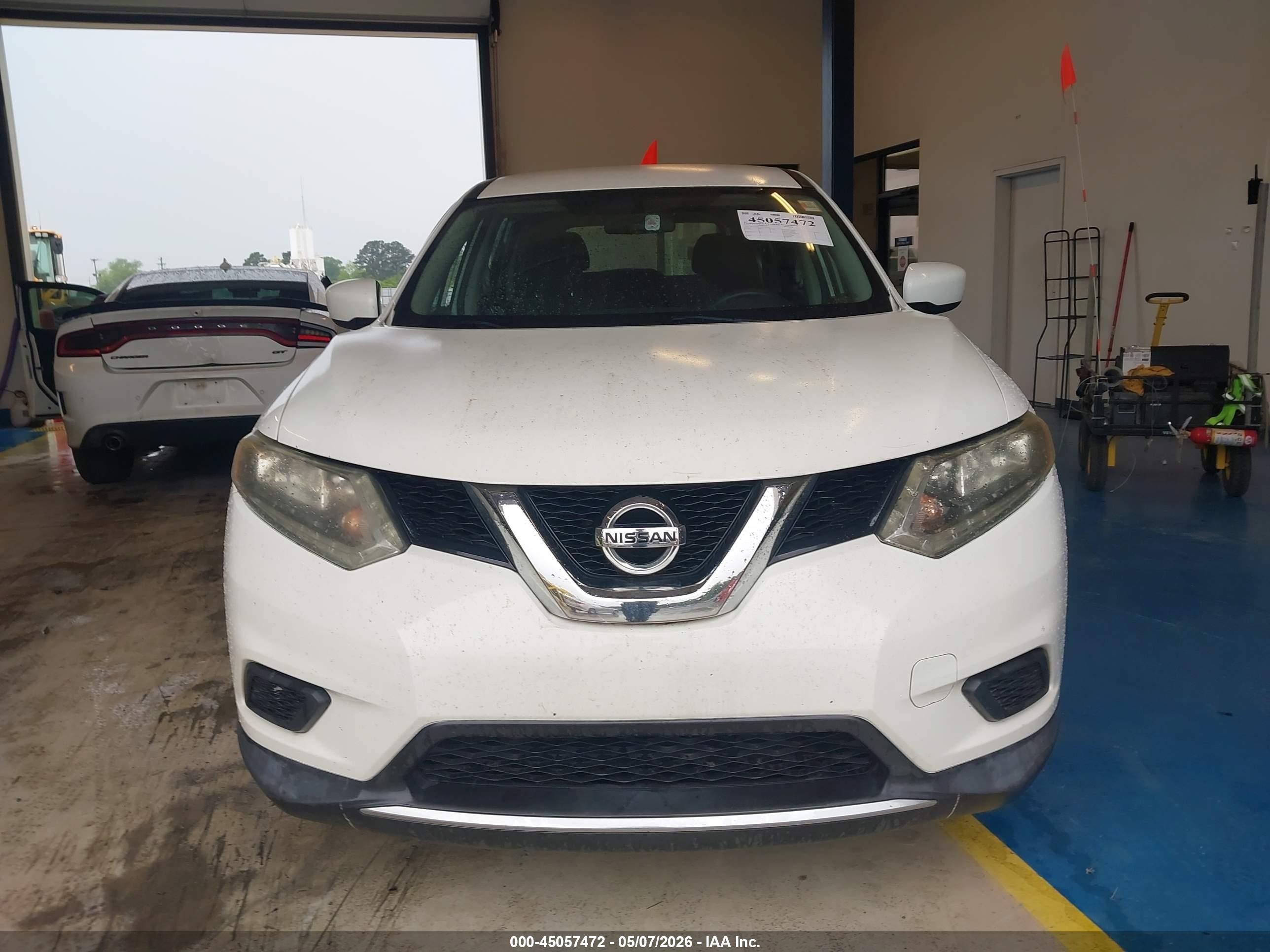 2016 Nissan Rogue S/sl/sv White vin: 5N1AT2MV2GC779306