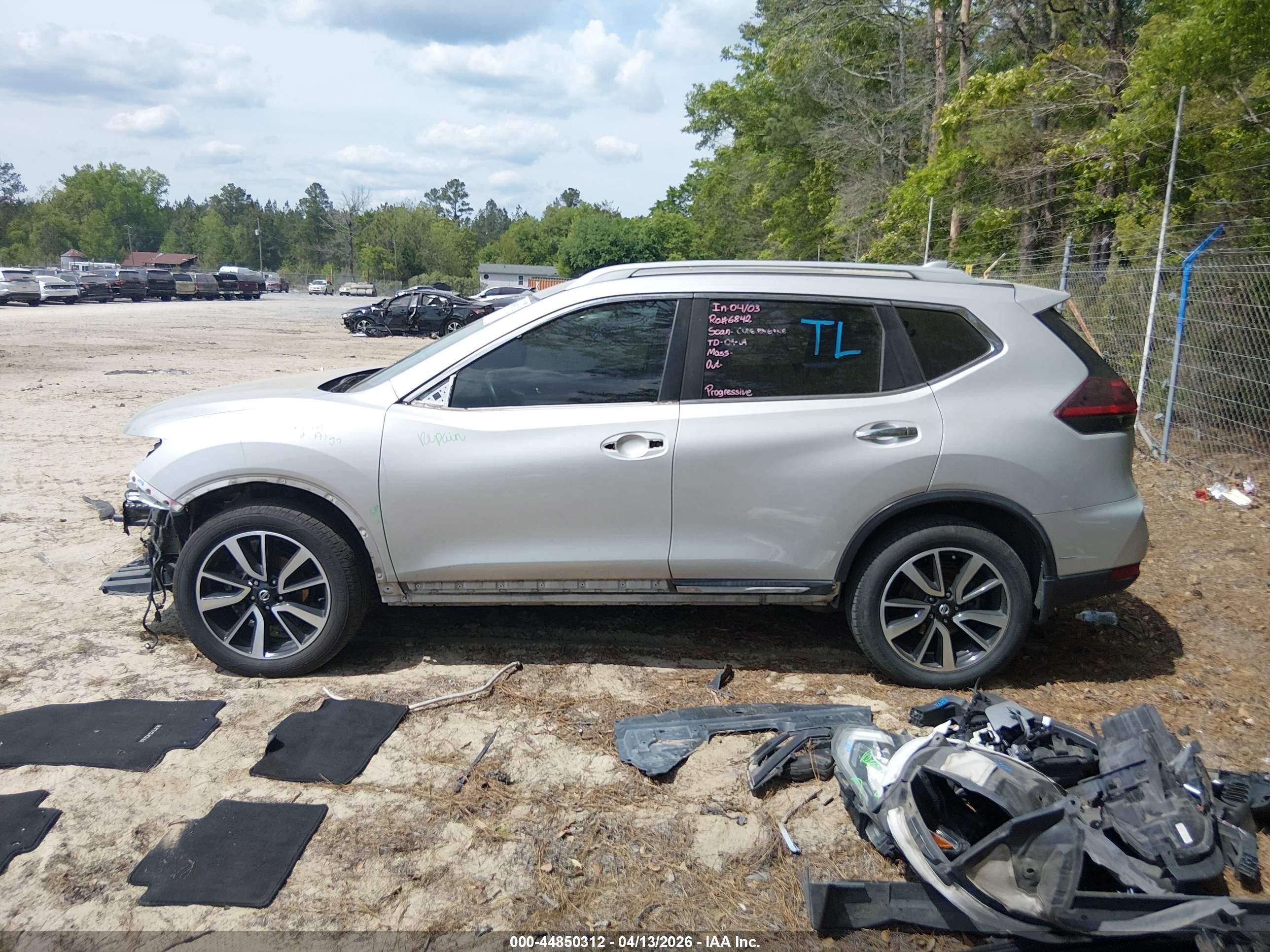 2019 Nissan Rogue Sl Серебряный vin: 5N1AT2MV2KC731104