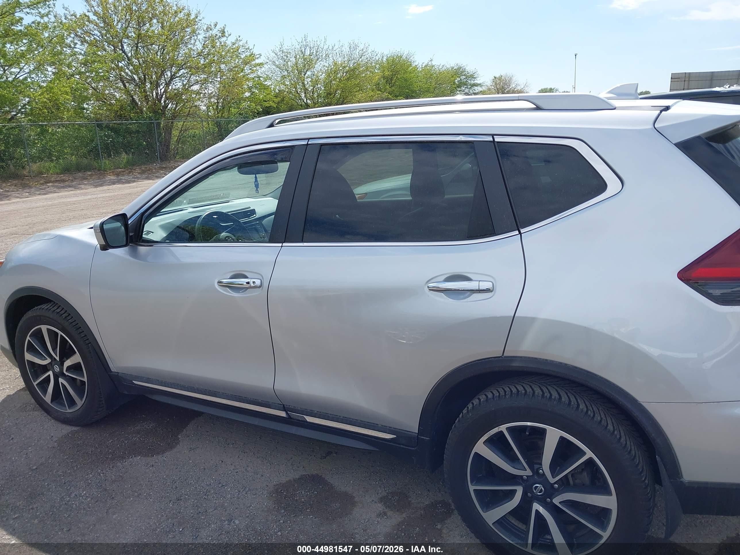 2019 Nissan Rogue Sl Silver vin: 5N1AT2MV2KC822292