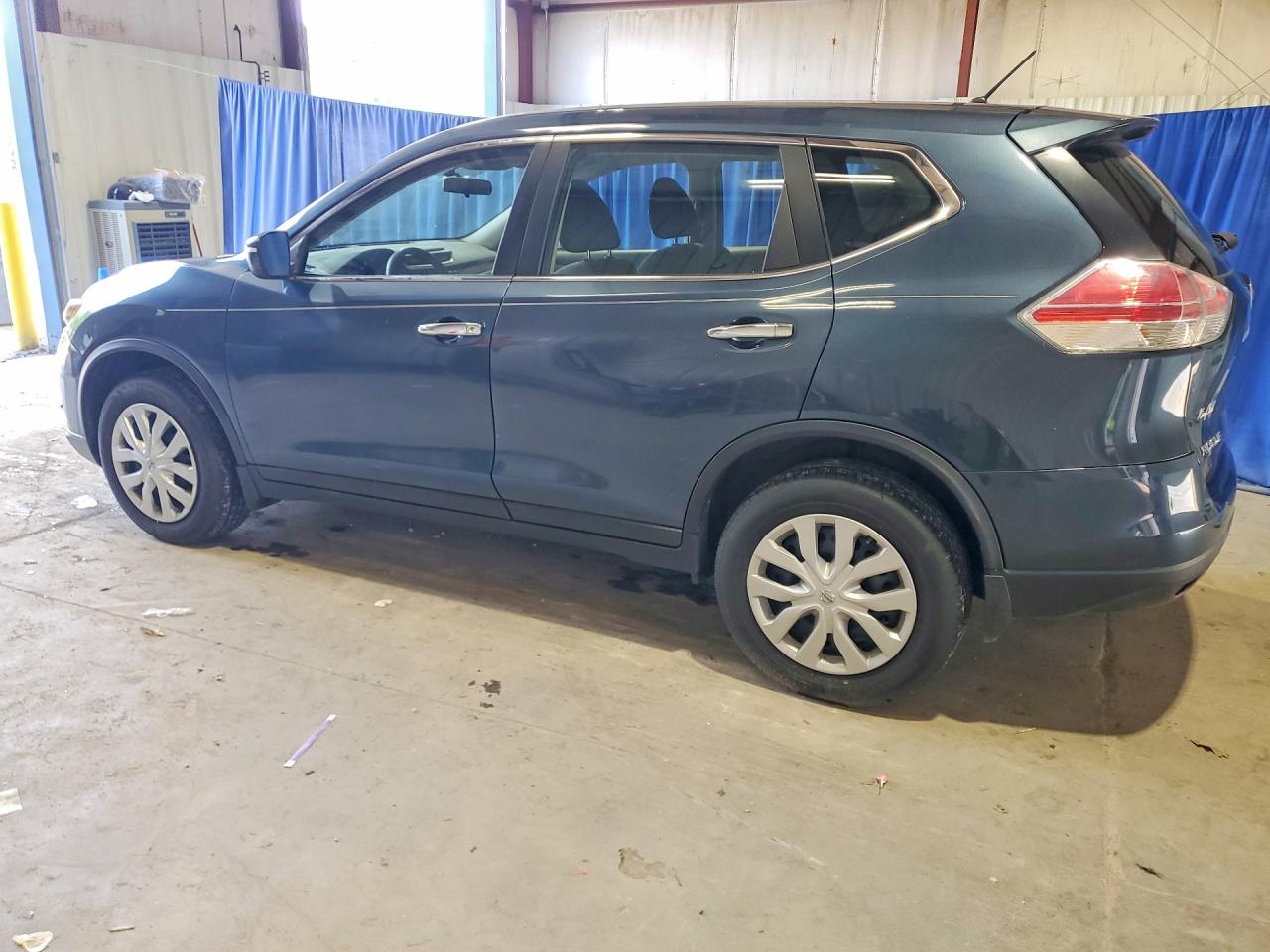 2014 Nissan Rogue S Blue vin: 5N1AT2MV3EC772619
