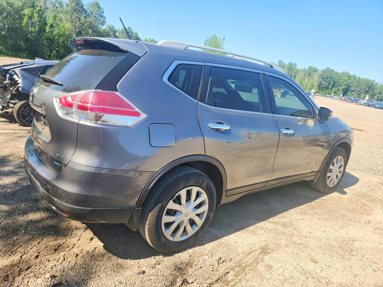 2014 Nissan Rogue Gray vin: 5N1AT2MV3EC805053
