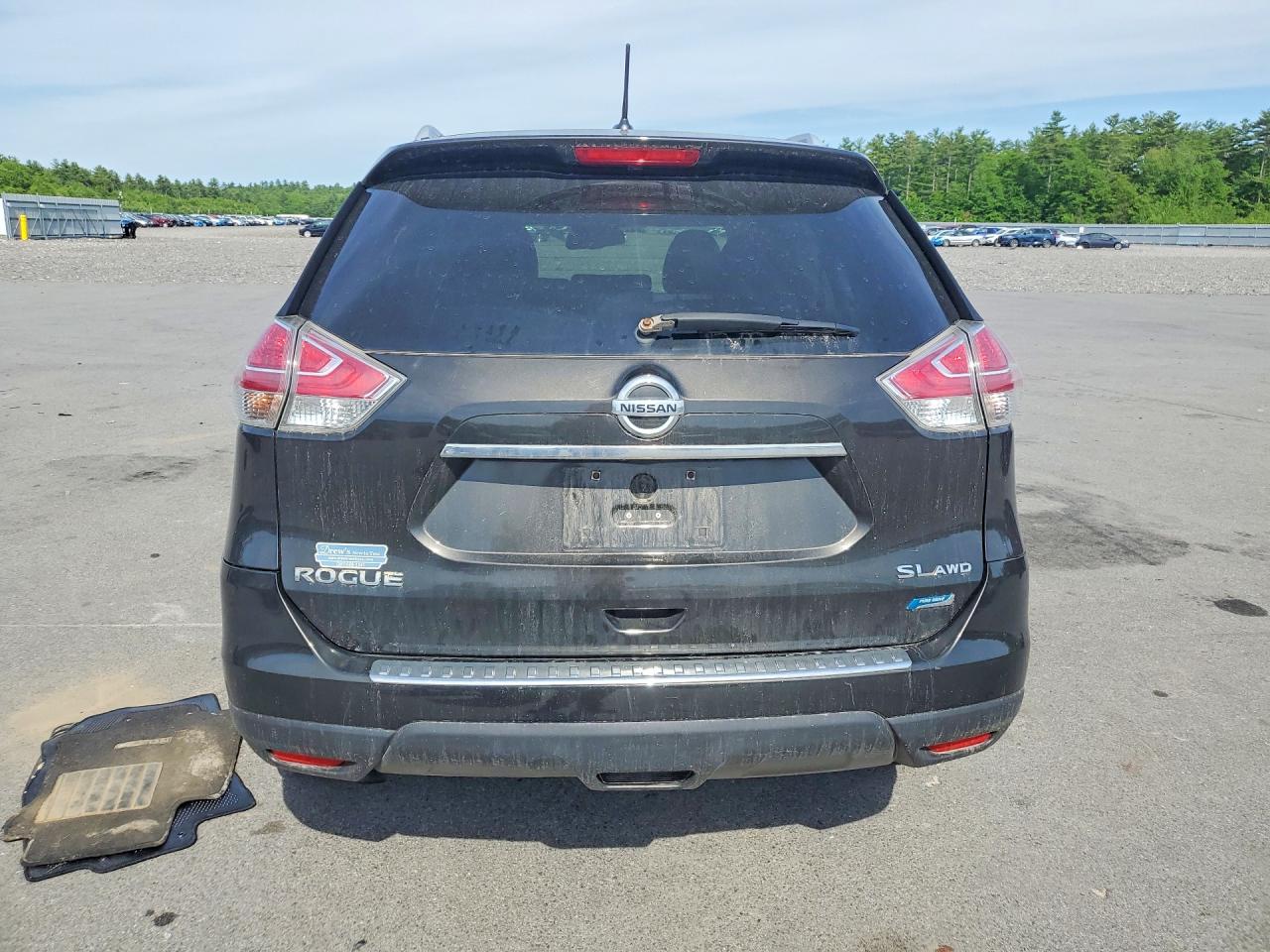 2014 Nissan Rogue S Brown vin: 5N1AT2MV3EC816716