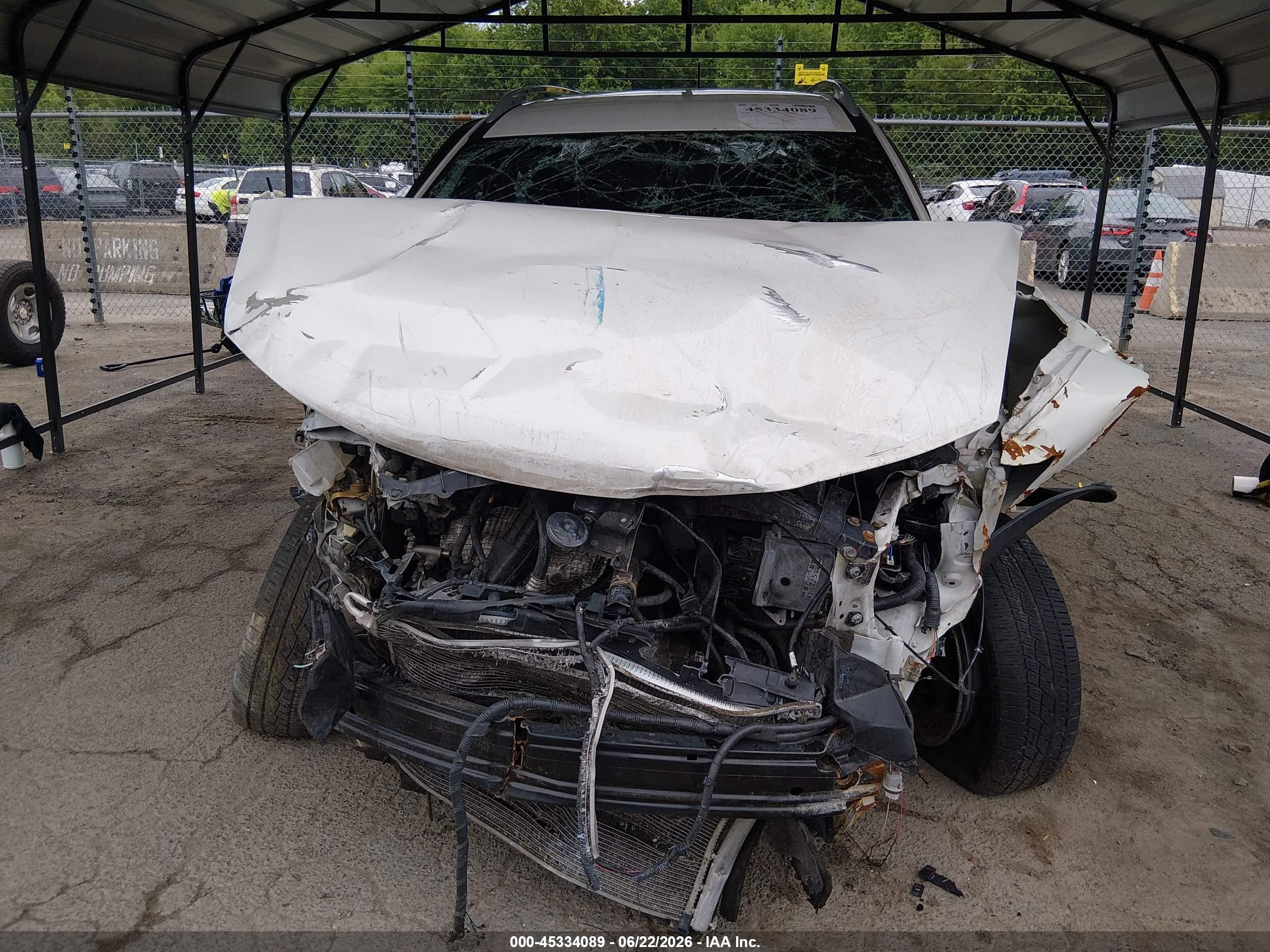 2014 Nissan Rogue Sv White vin: 5N1AT2MV3EC829062